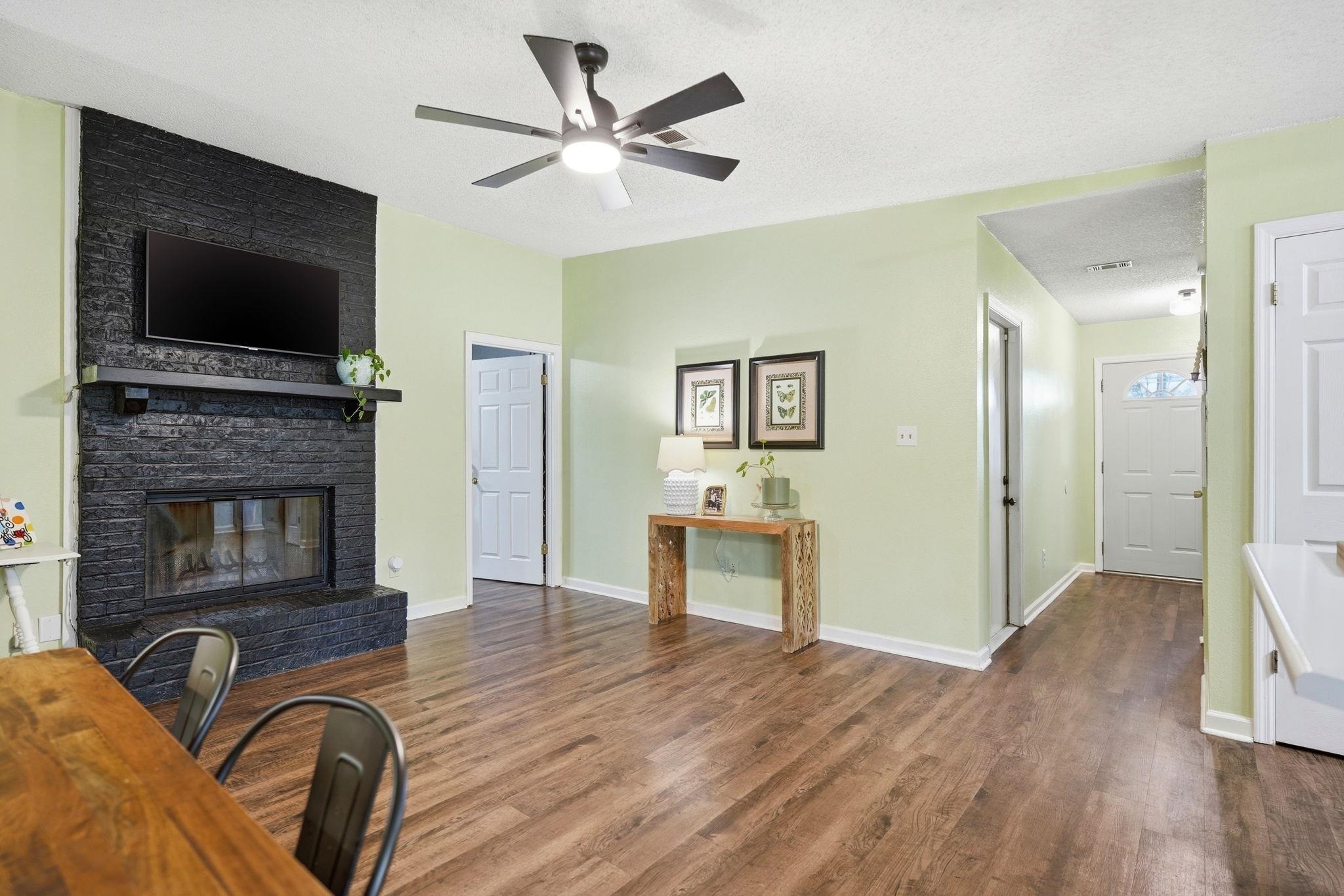 6704 Hill Gail Trail