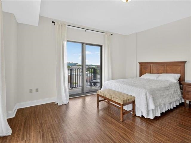 215 W College Unit 808 Avenue Unit: 808