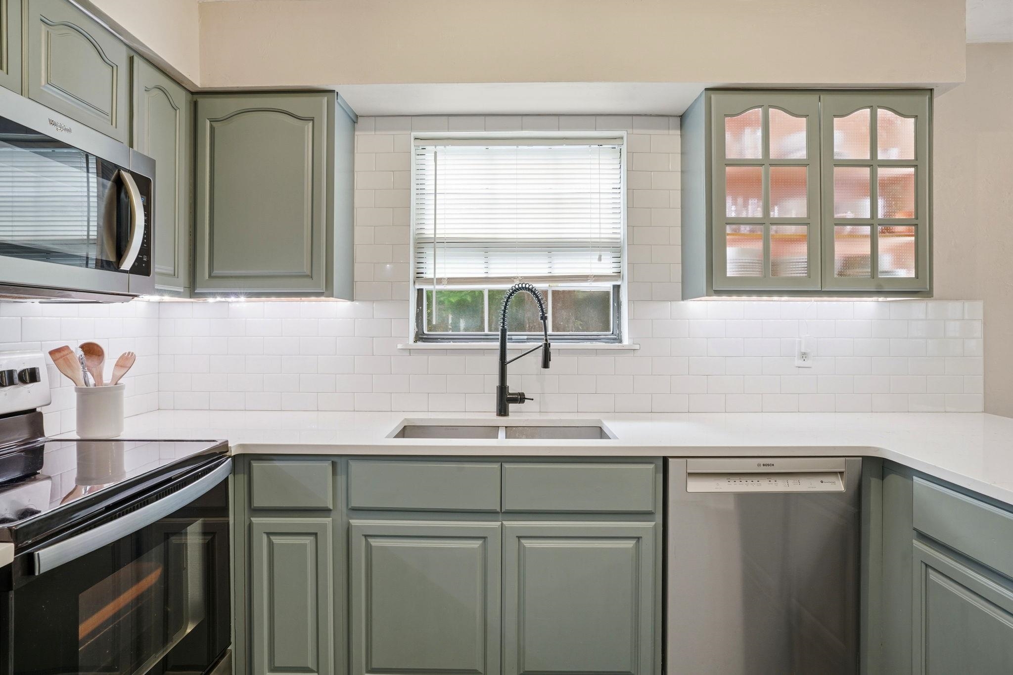 3608 Little Fox Lane