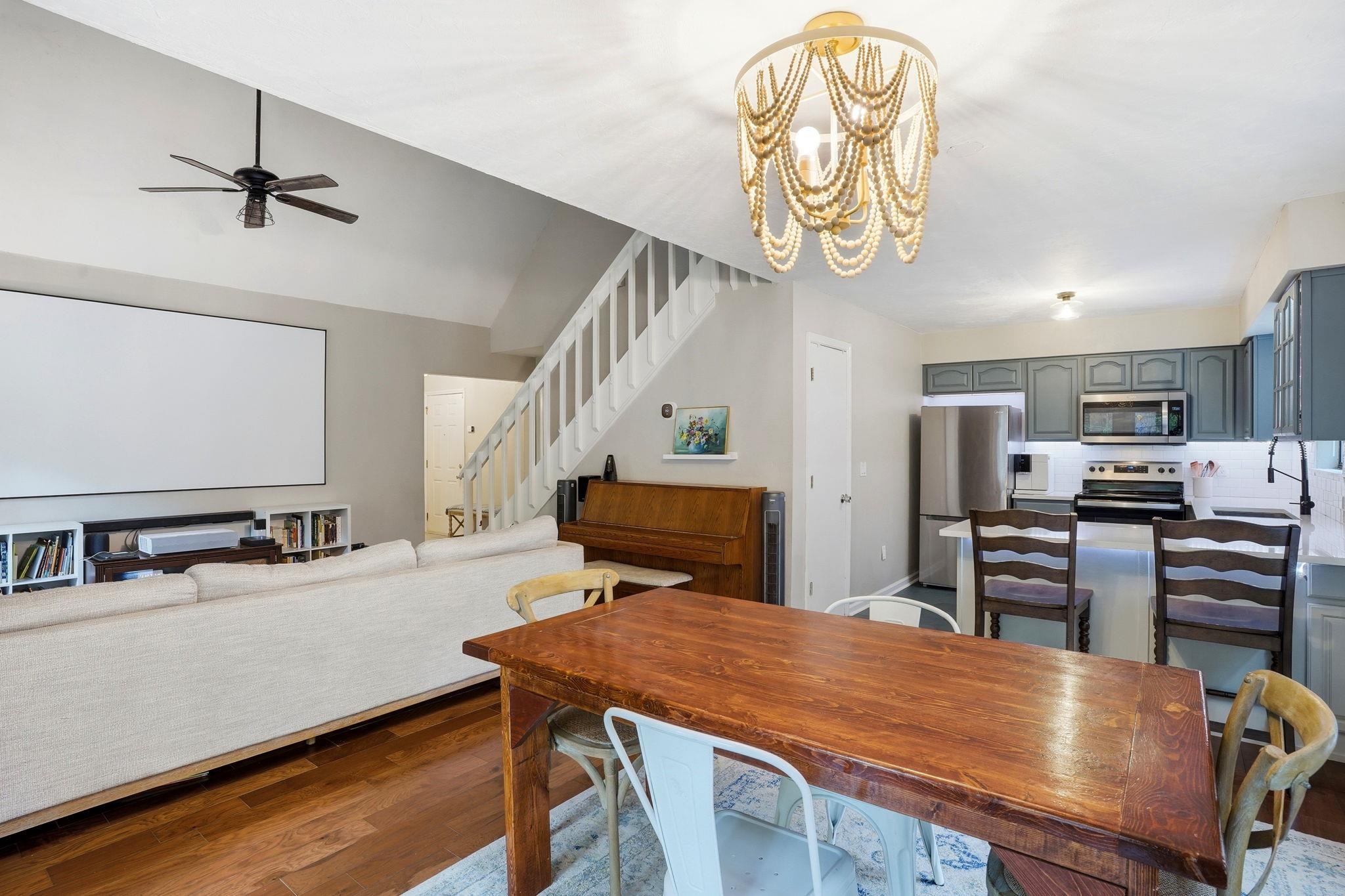 3608 Little Fox Lane