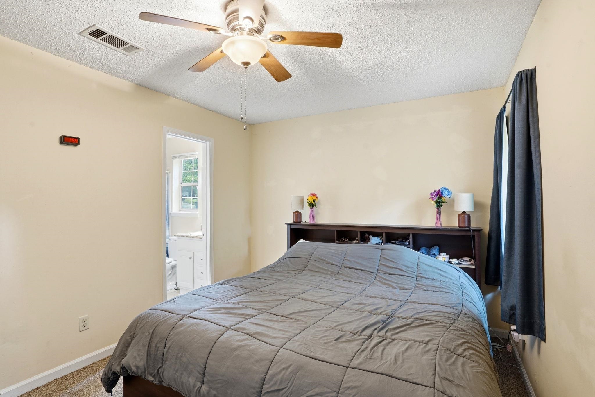 1611 Flint Ridge Lane