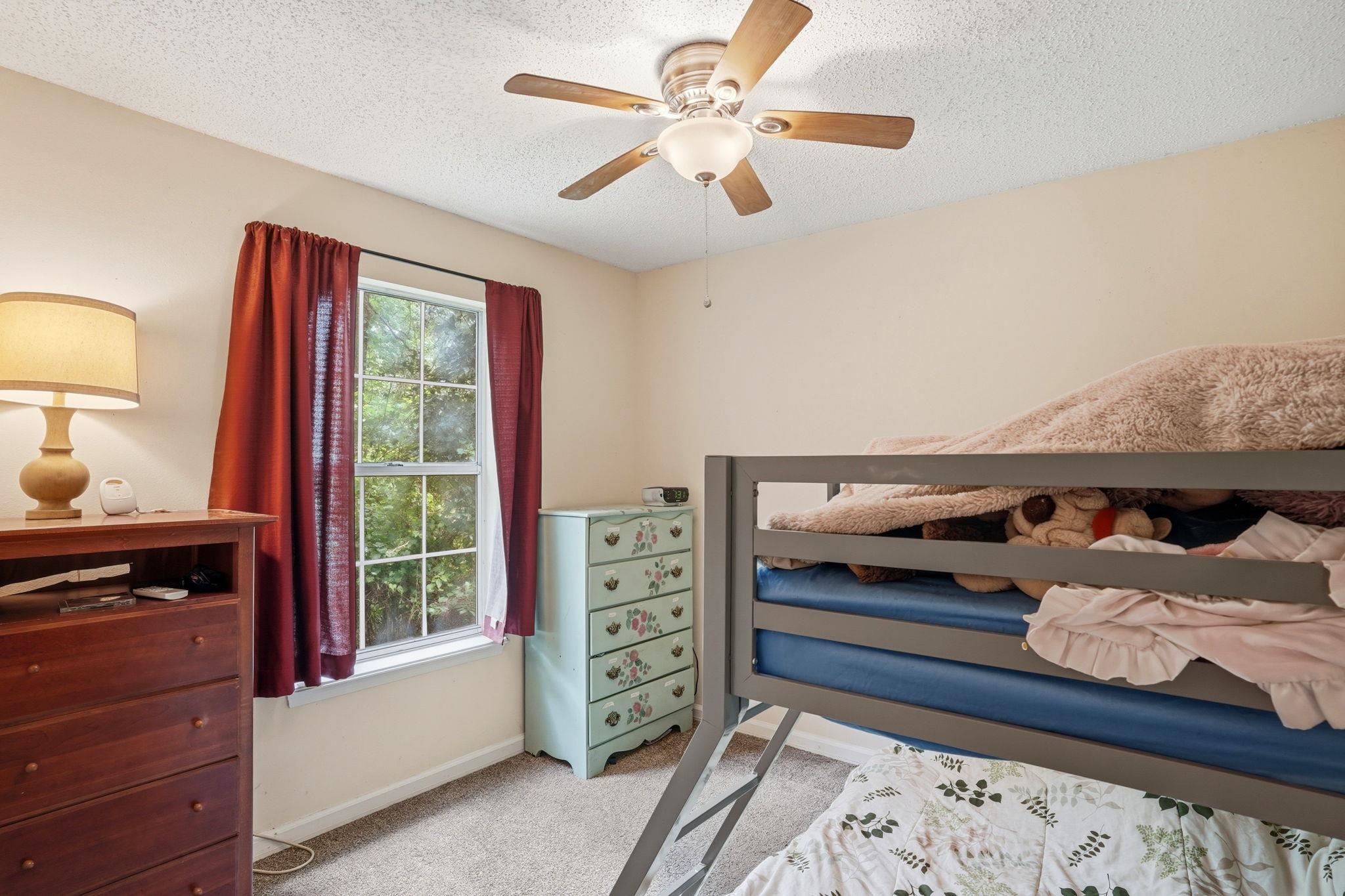 1611 Flint Ridge Lane