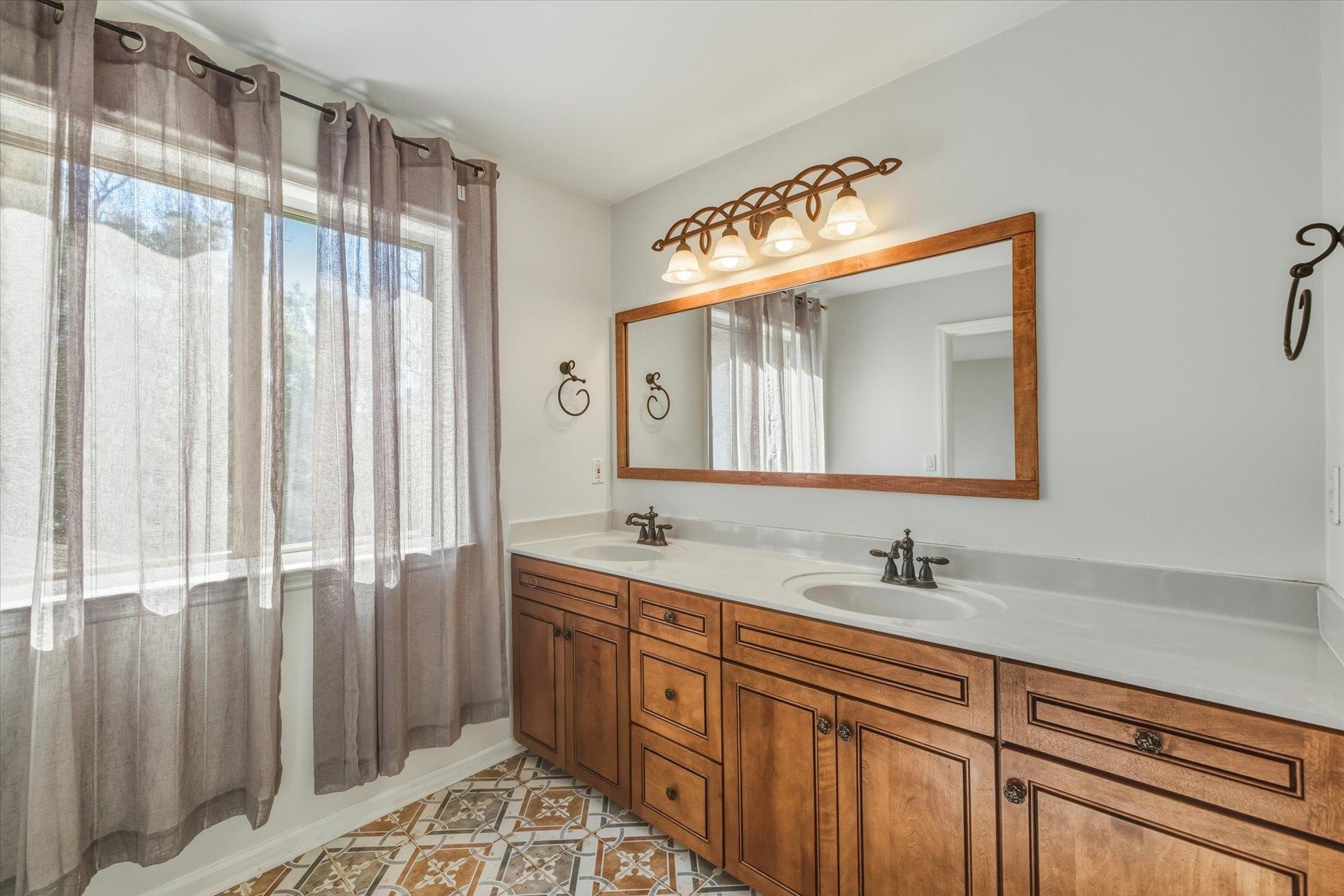 3508 Trillium Court