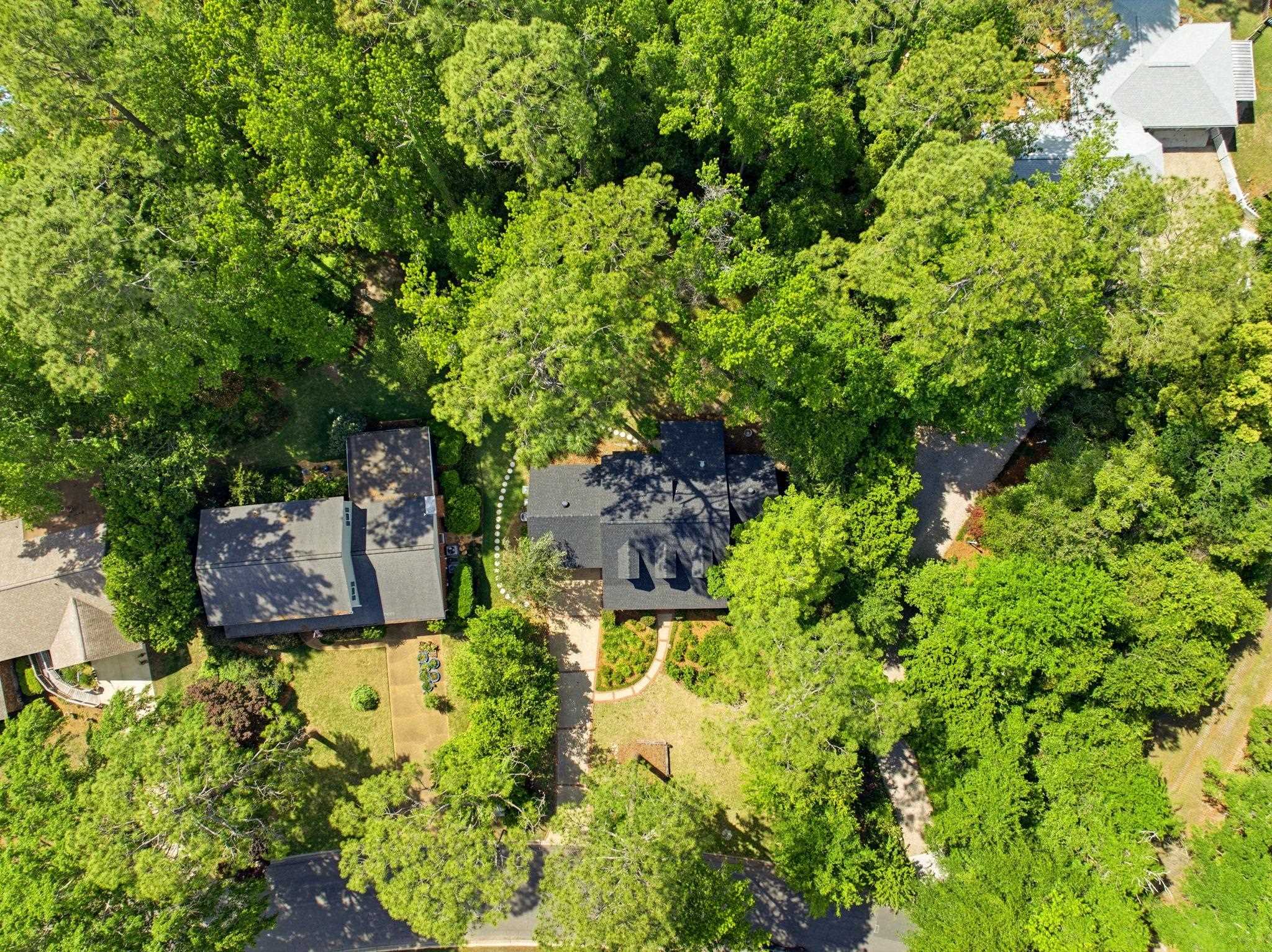 2626 NOBLE Drive