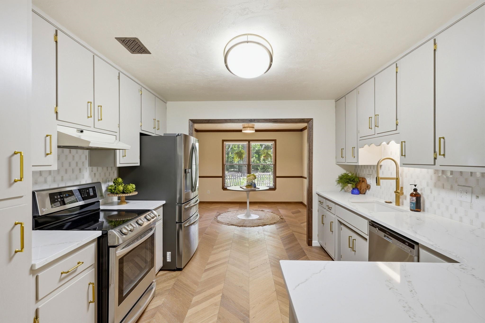 2626 NOBLE Drive