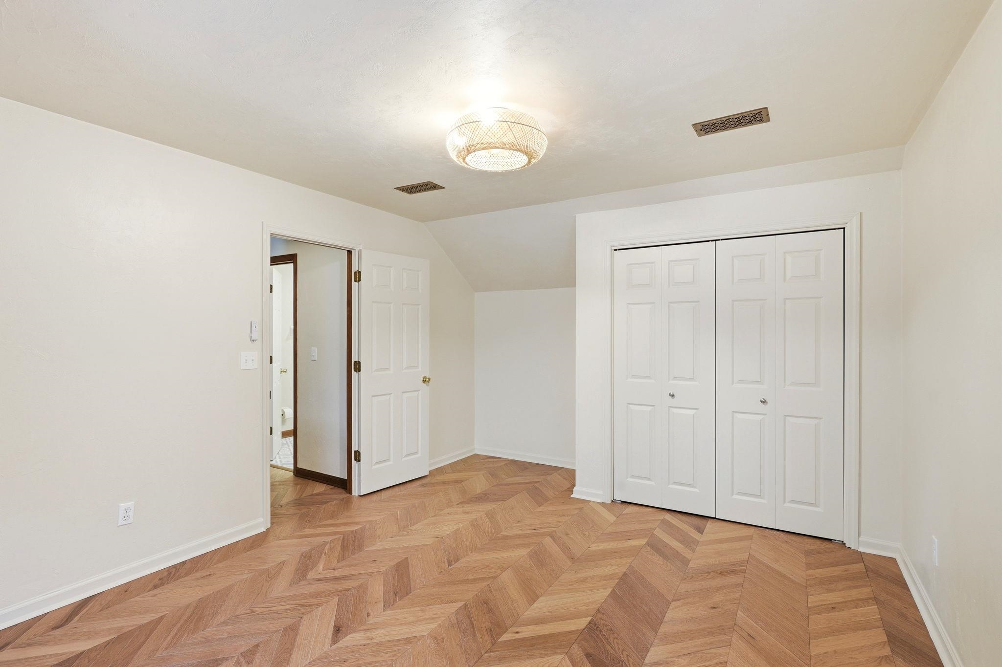 2626 NOBLE Drive