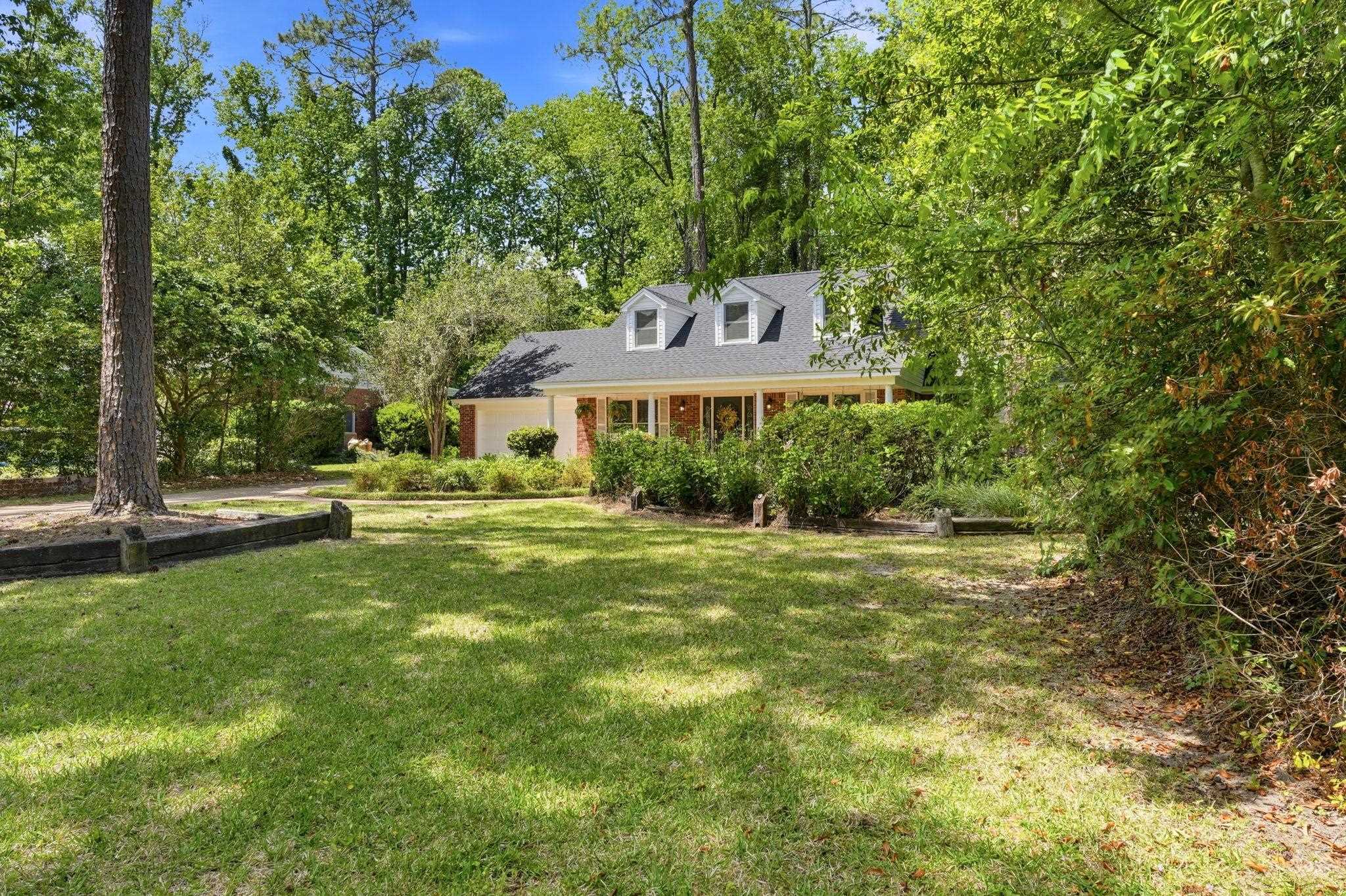 2626 NOBLE Drive