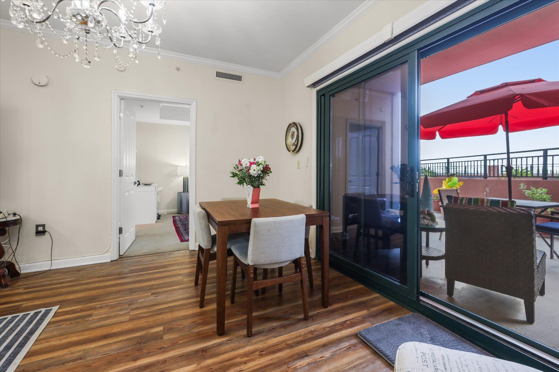 121 N Monroe Street Unit: 5004