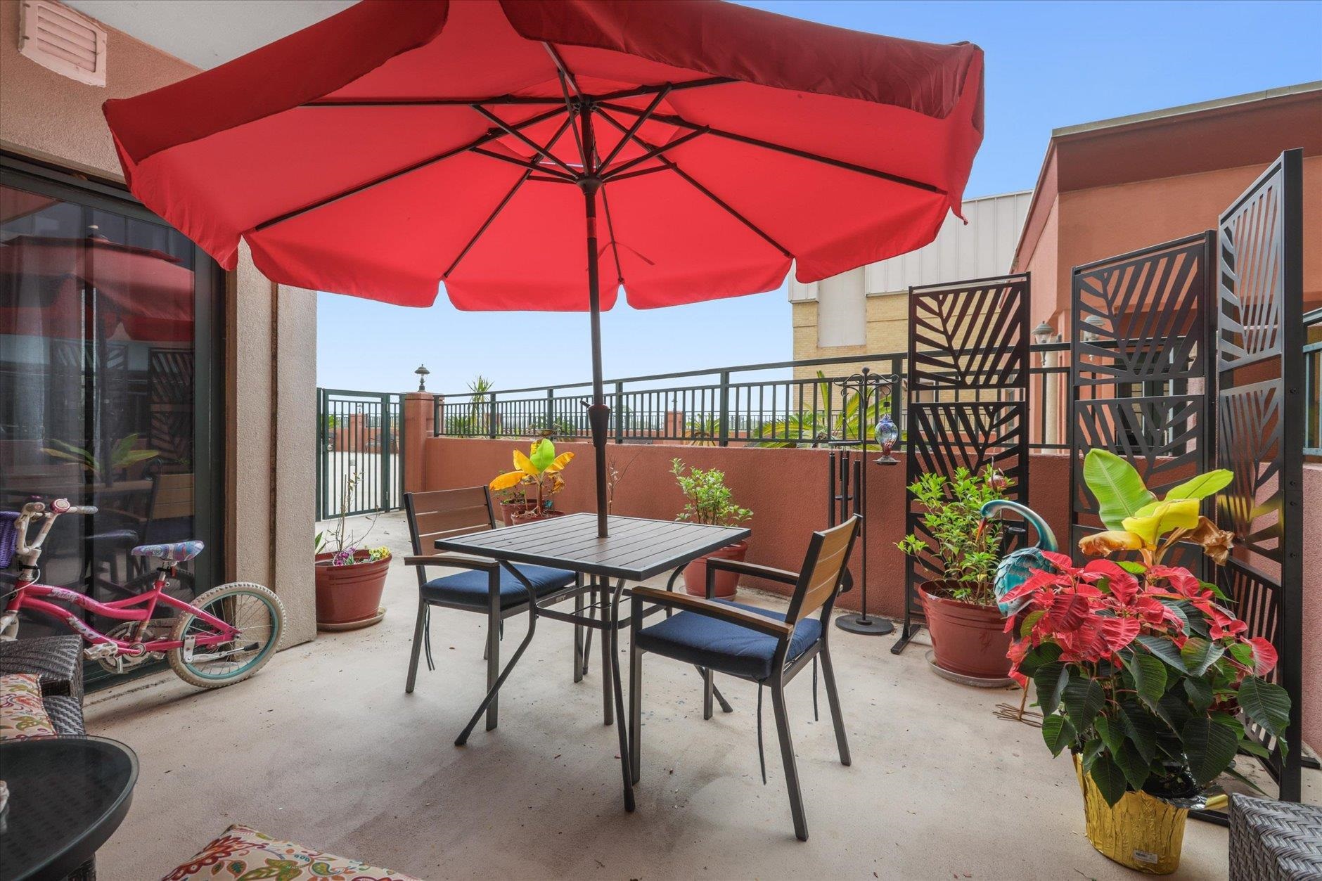 121 N Monroe Street Unit: 5004