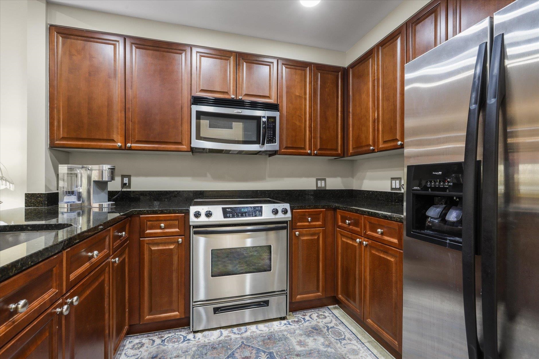 121 N Monroe Street Unit: 5004