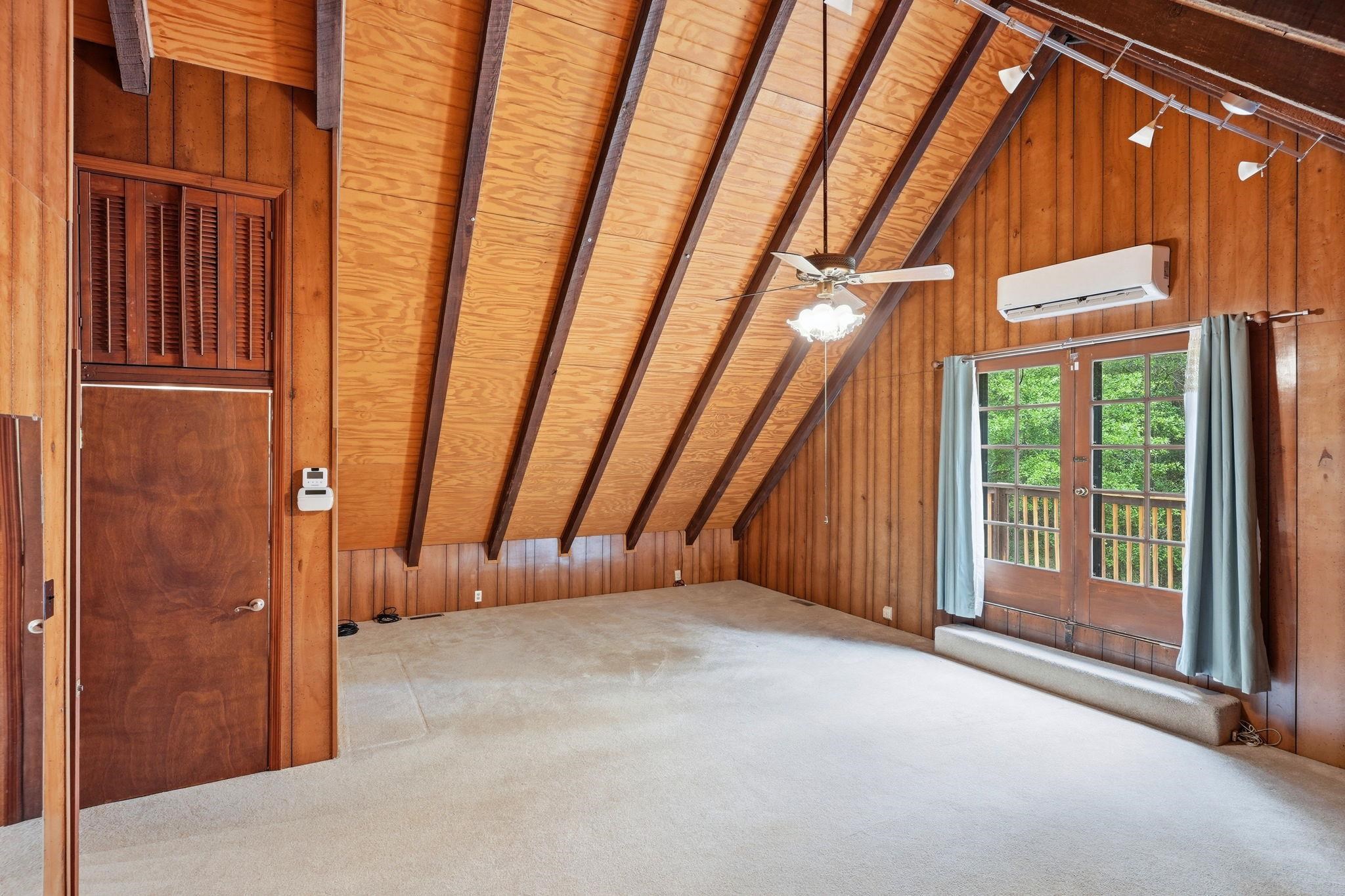 7067 CALICO Circle