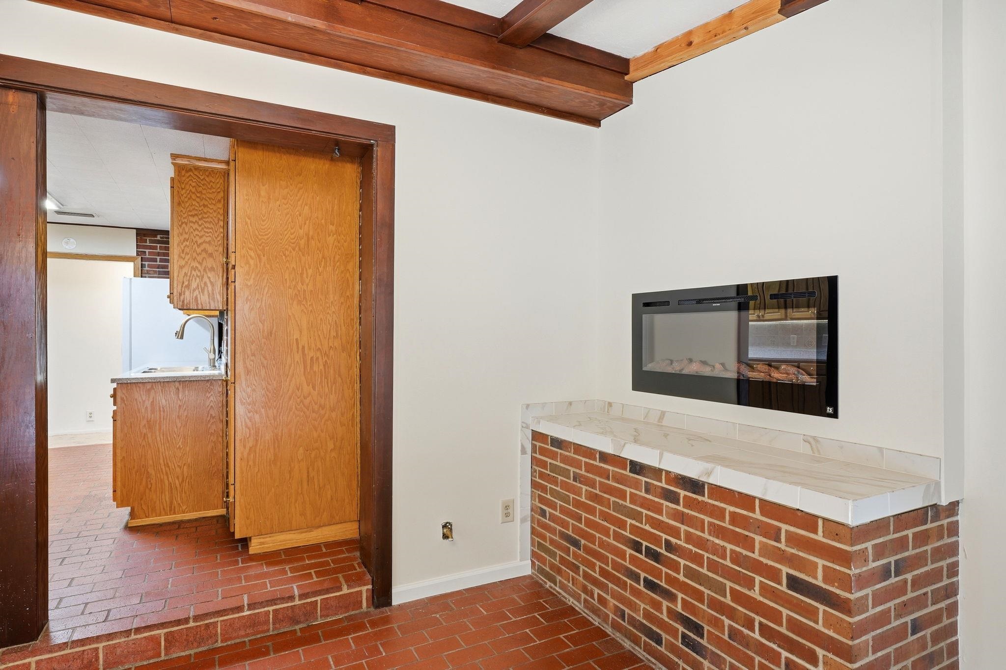7067 CALICO Circle