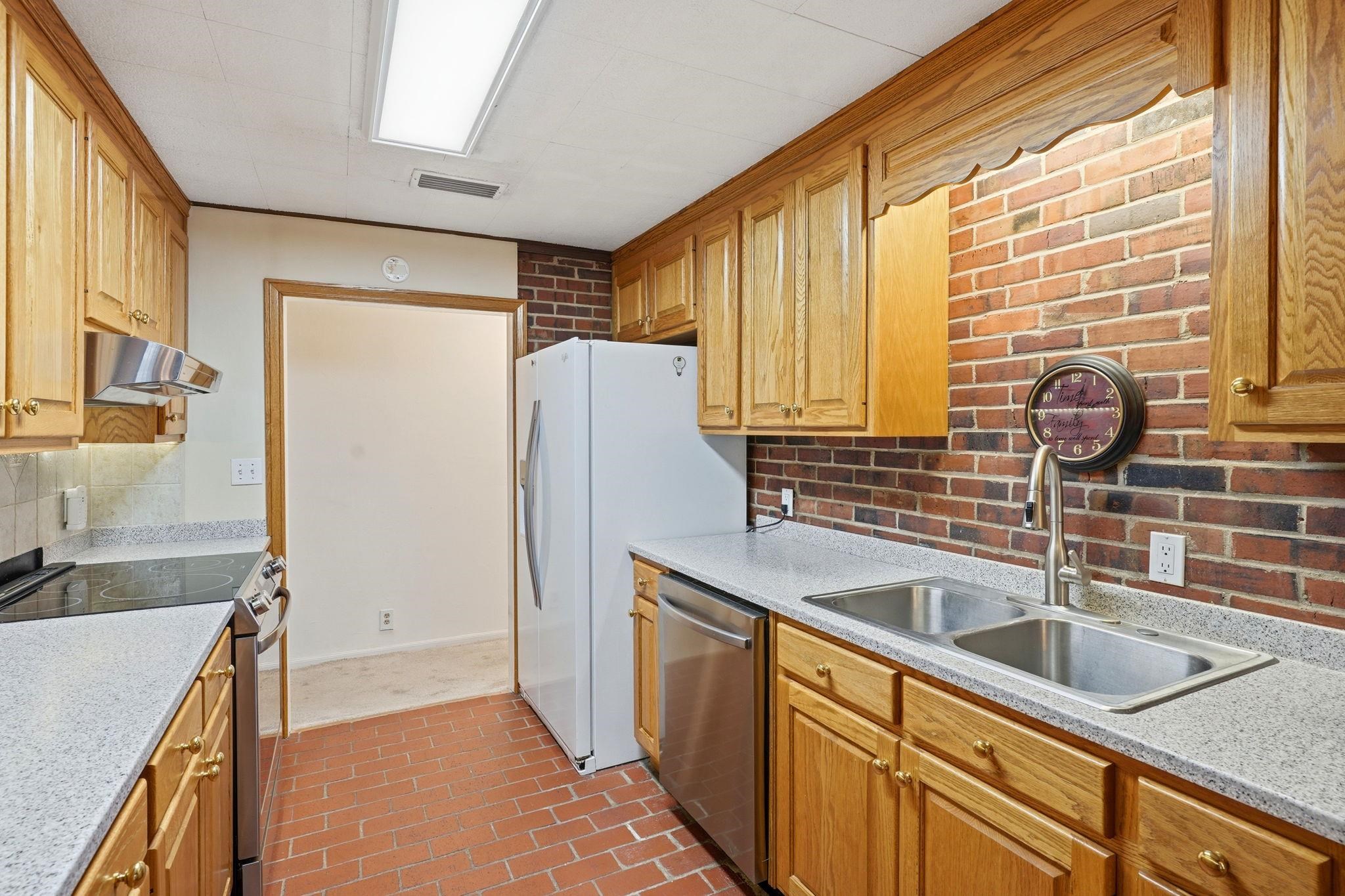 7067 CALICO Circle