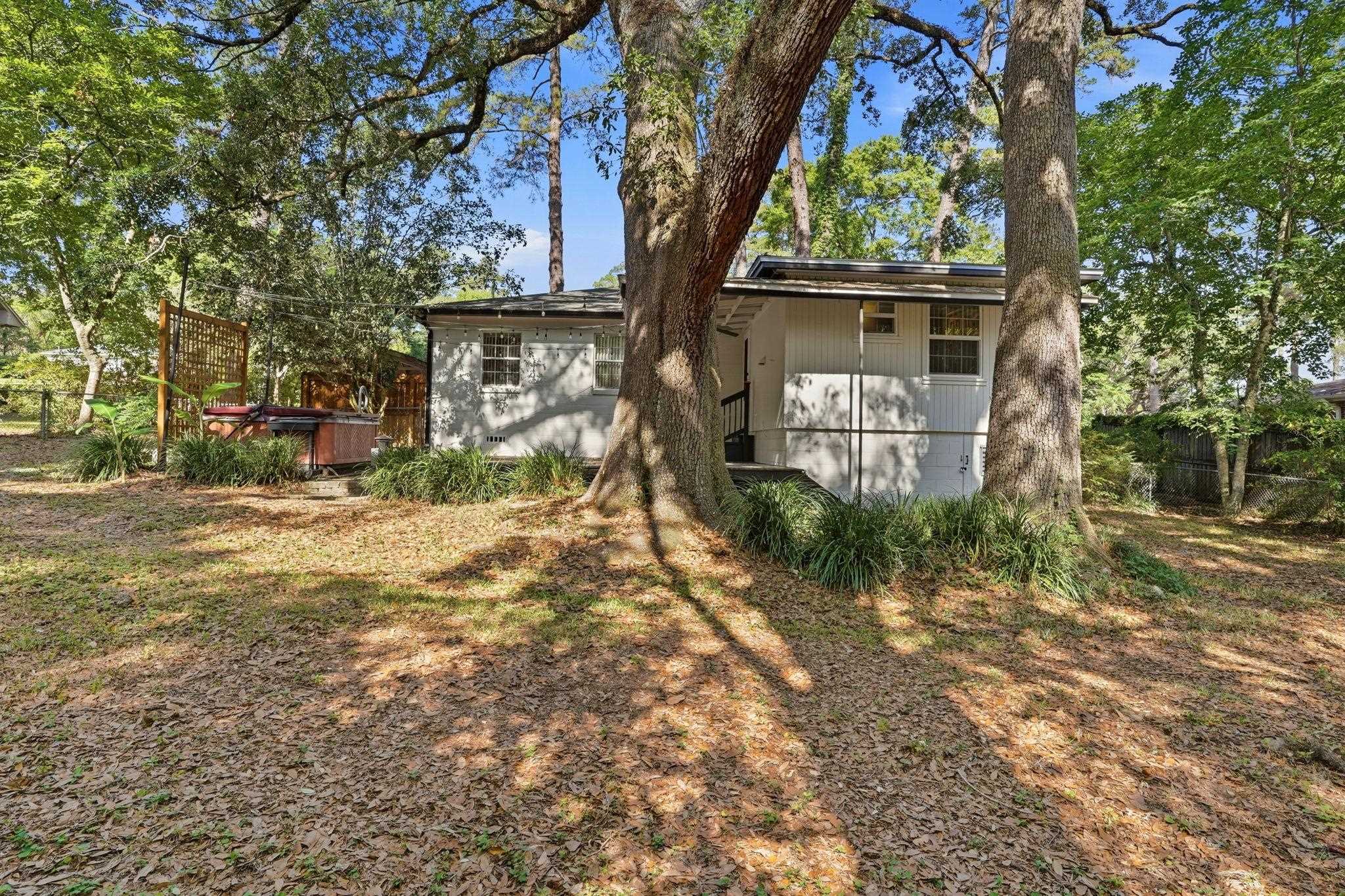 1601 KUHLACRES Drive