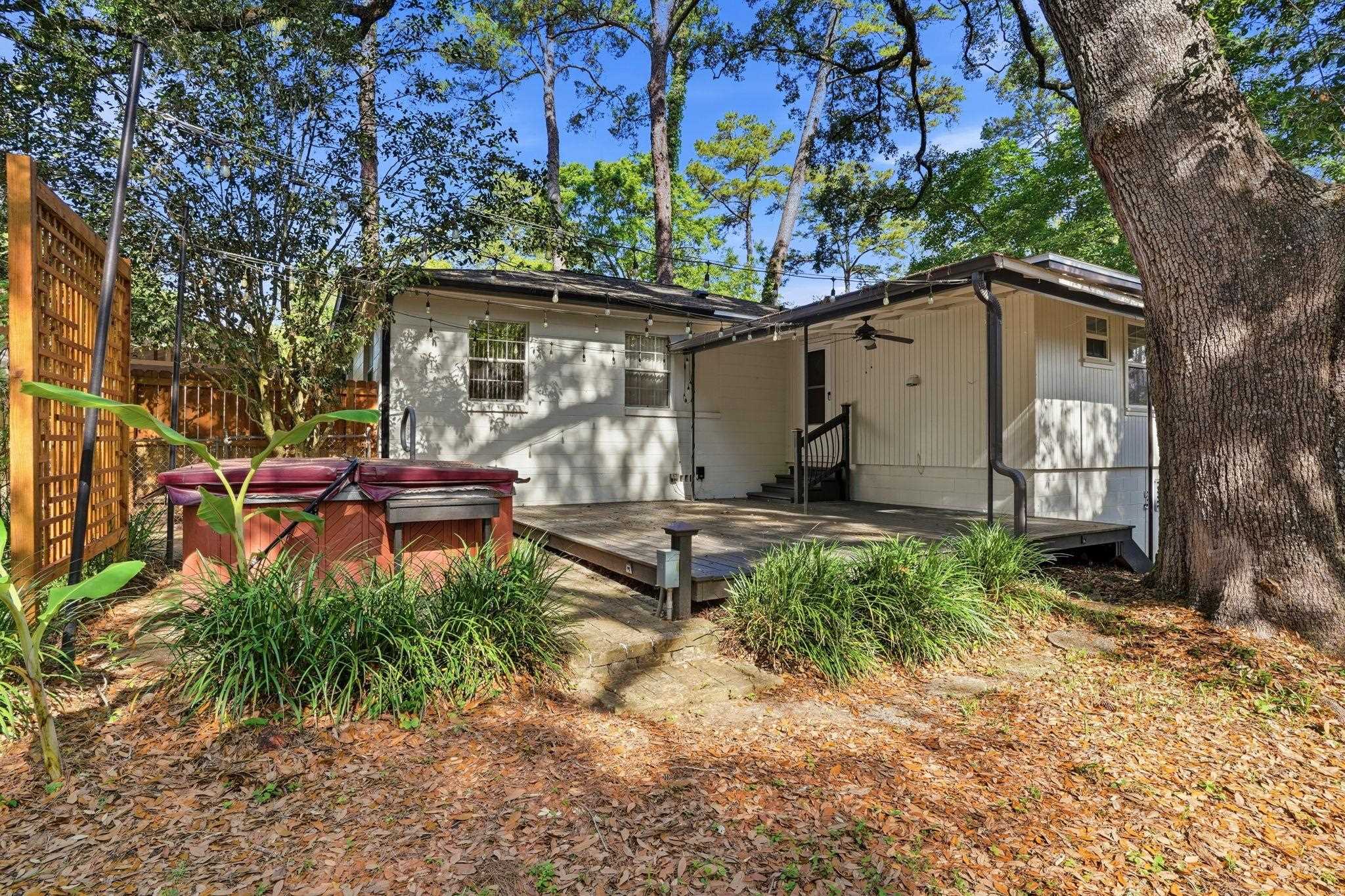1601 KUHLACRES Drive
