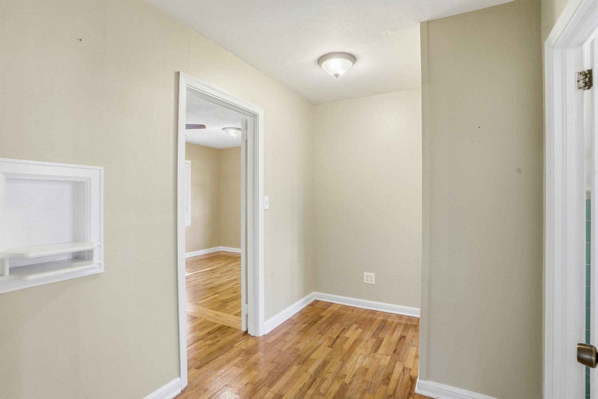 1601 KUHLACRES Drive