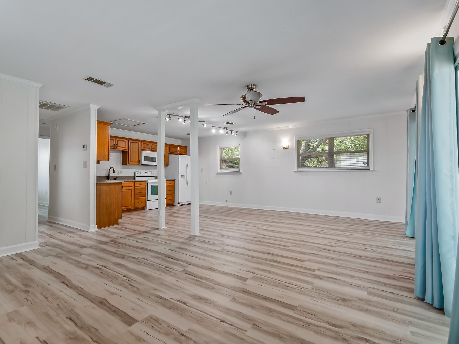 1308 Peninsular Circle