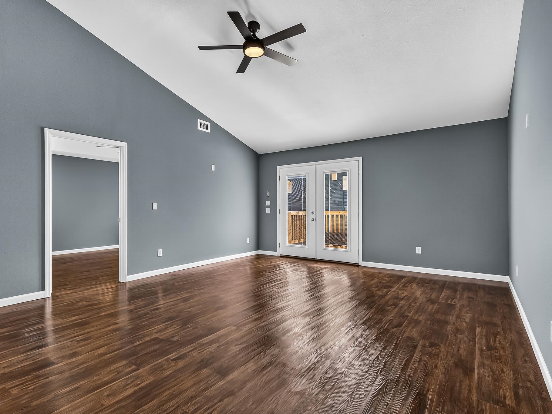 920 Arlington Circle