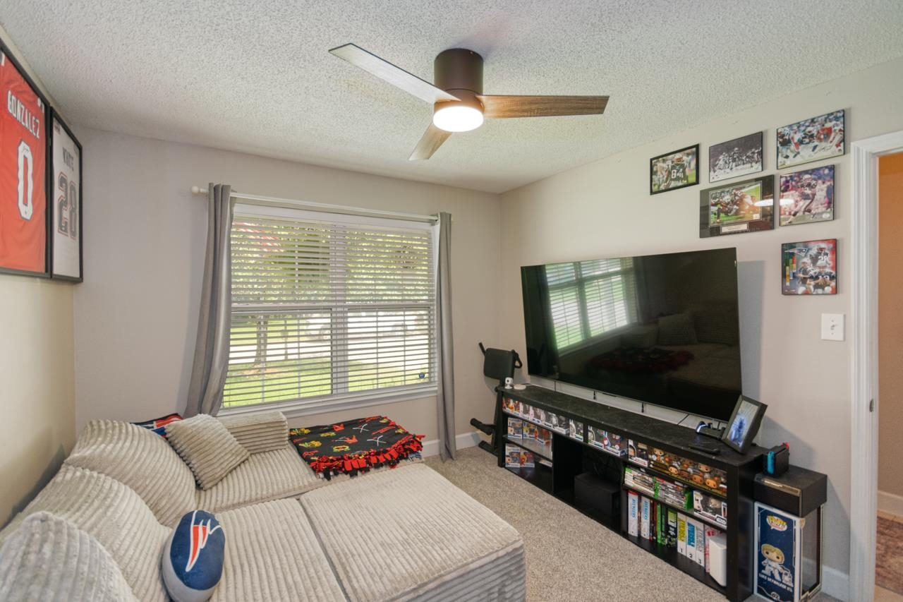 9138 Stonehenge Trail