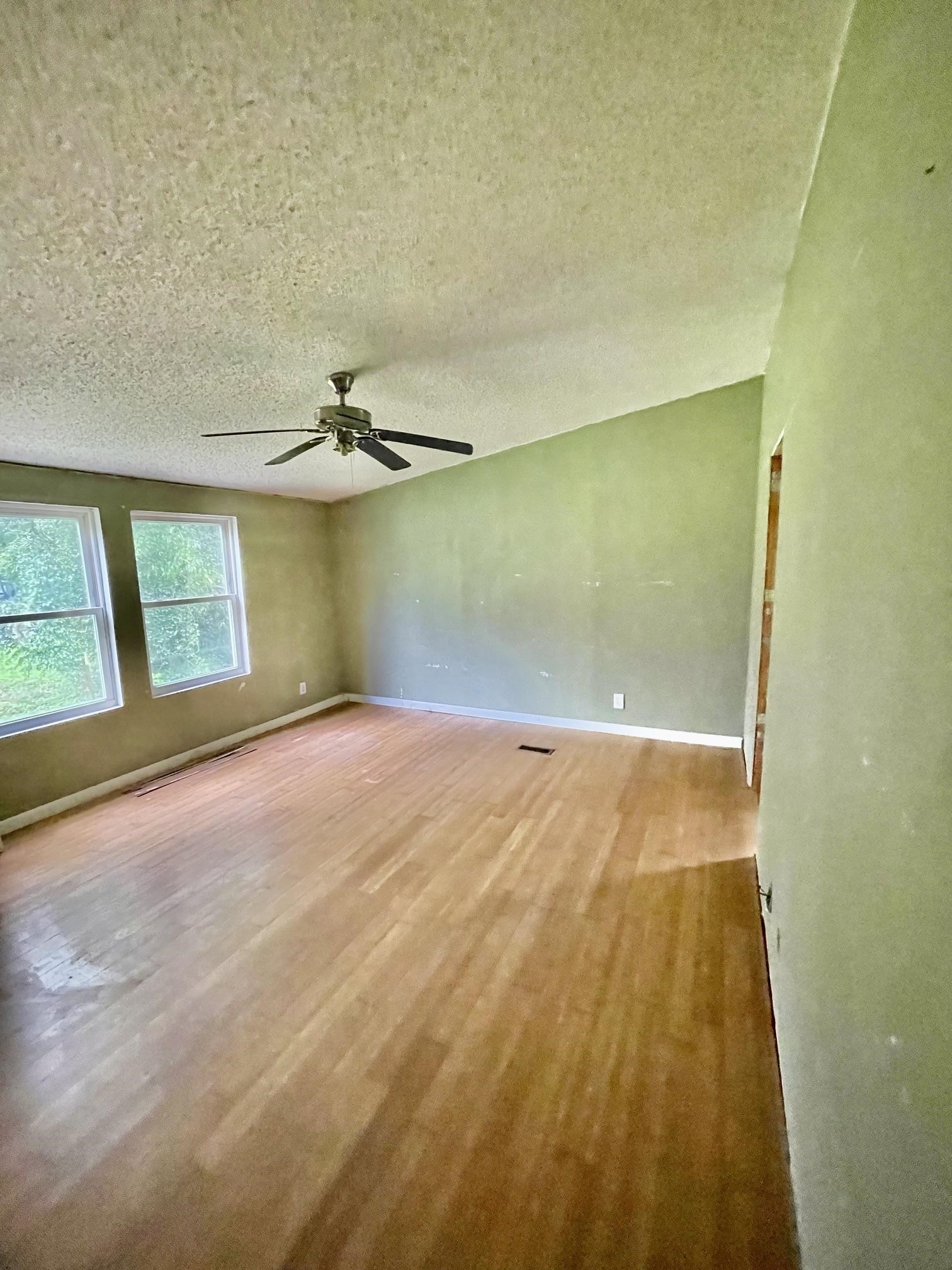 8457 Manor Drive
