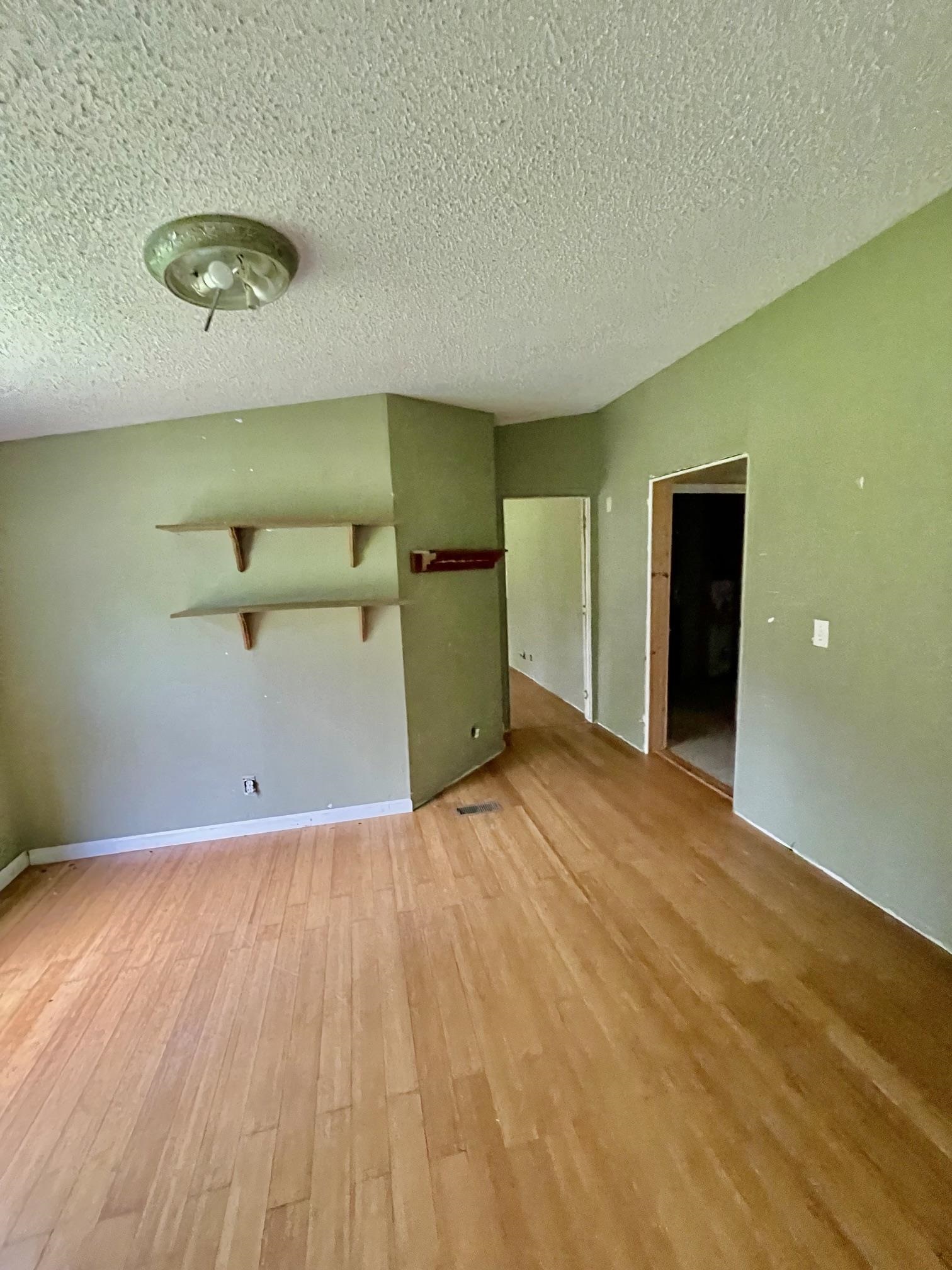 8457 Manor Drive