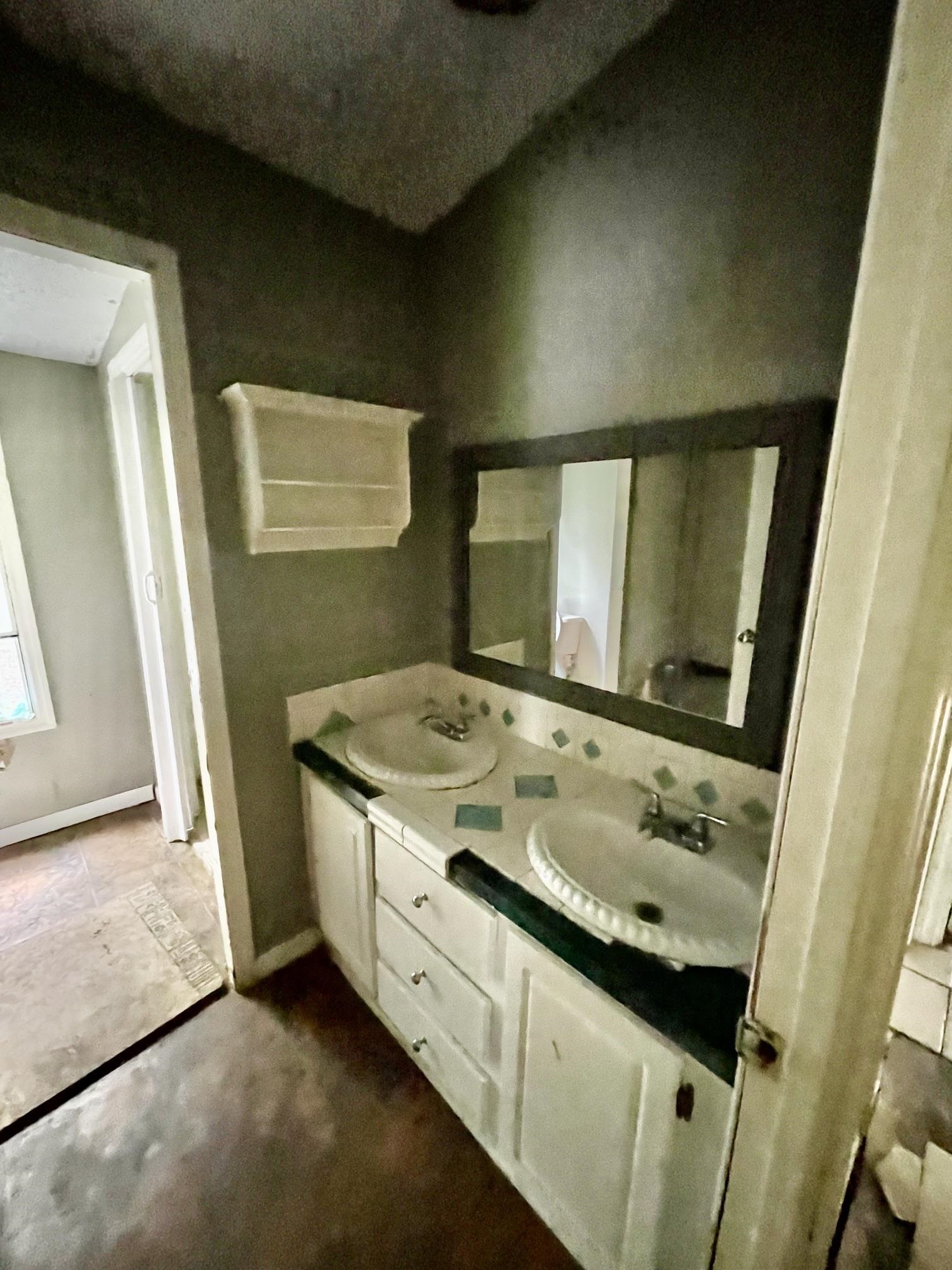 8457 Manor Drive