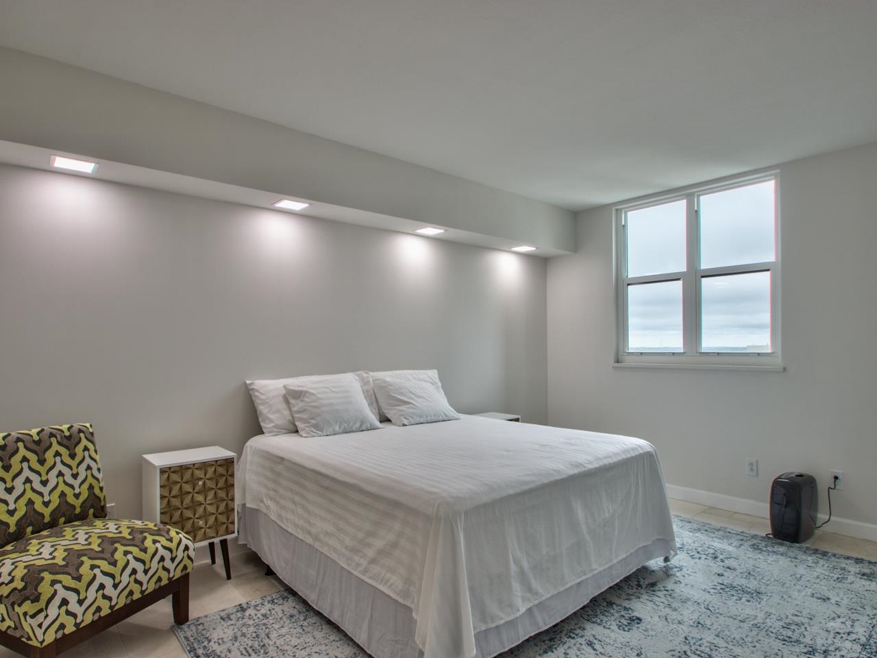 300 S Duval Street Unit: 2006