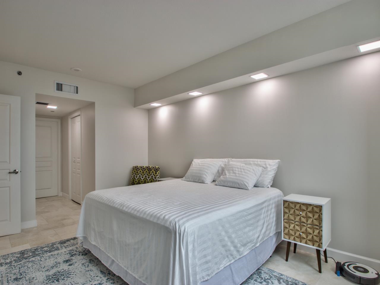 300 S Duval Street Unit: 2006