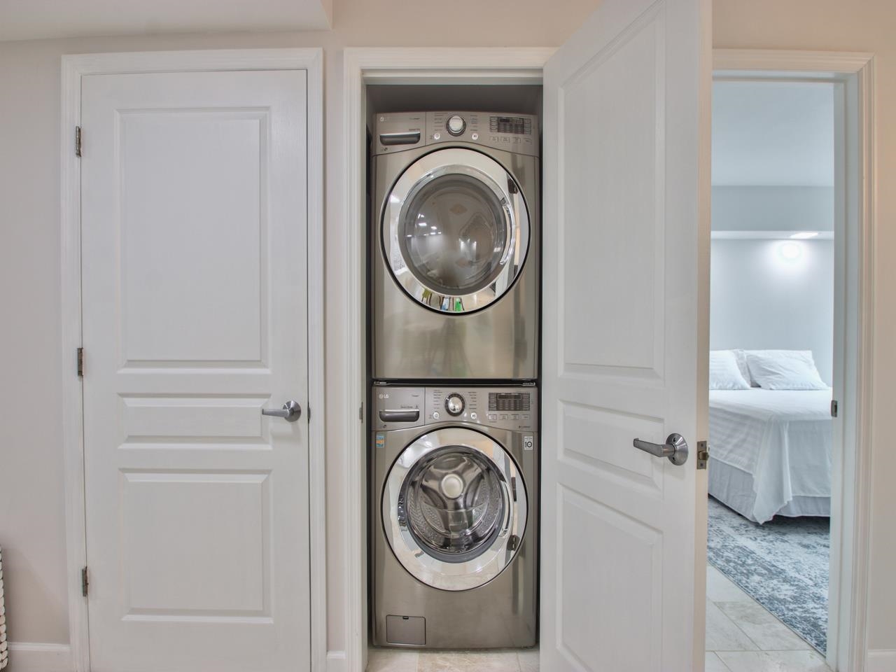 300 S Duval Street Unit: 2006