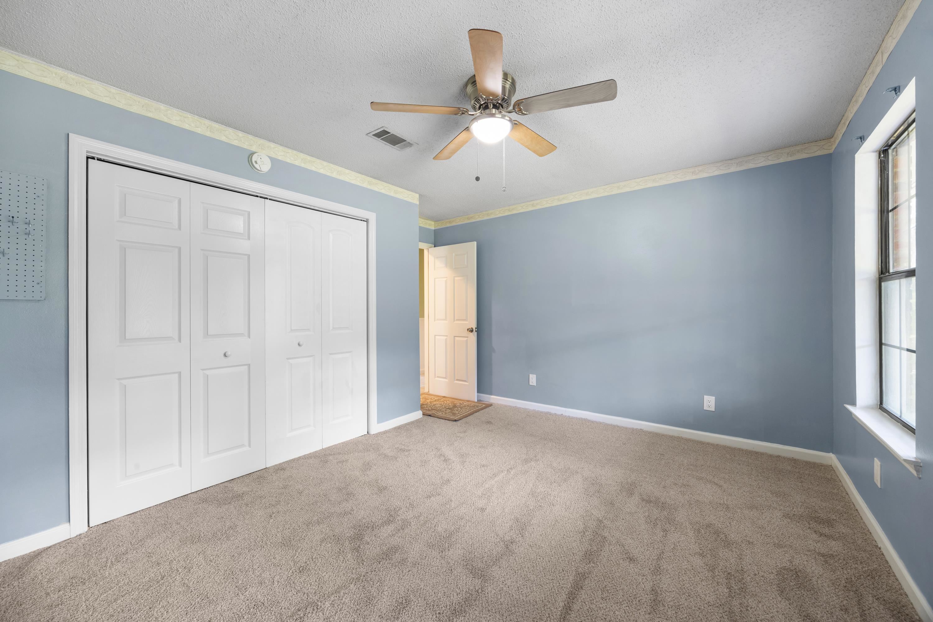 128 Sanders Hill Road
