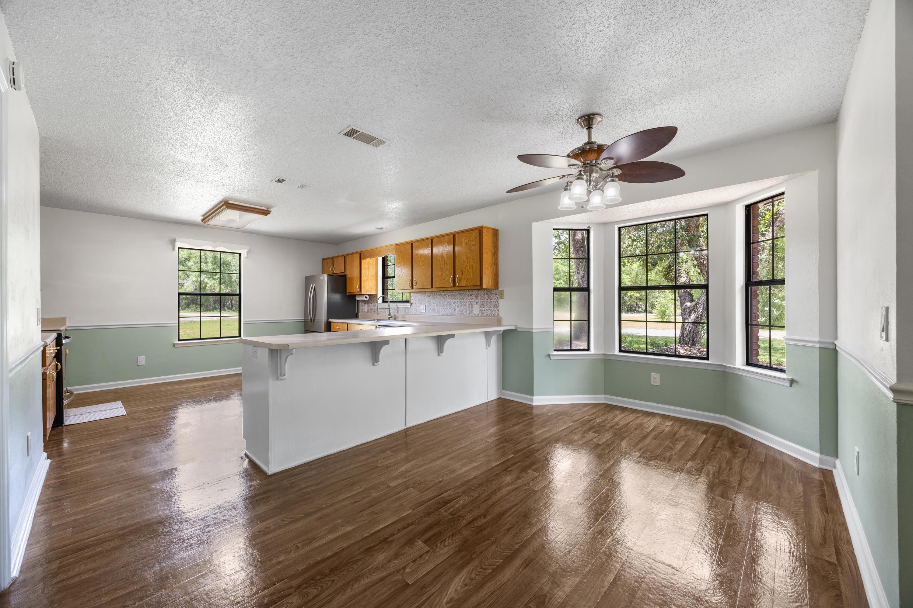 128 Sanders Hill Road