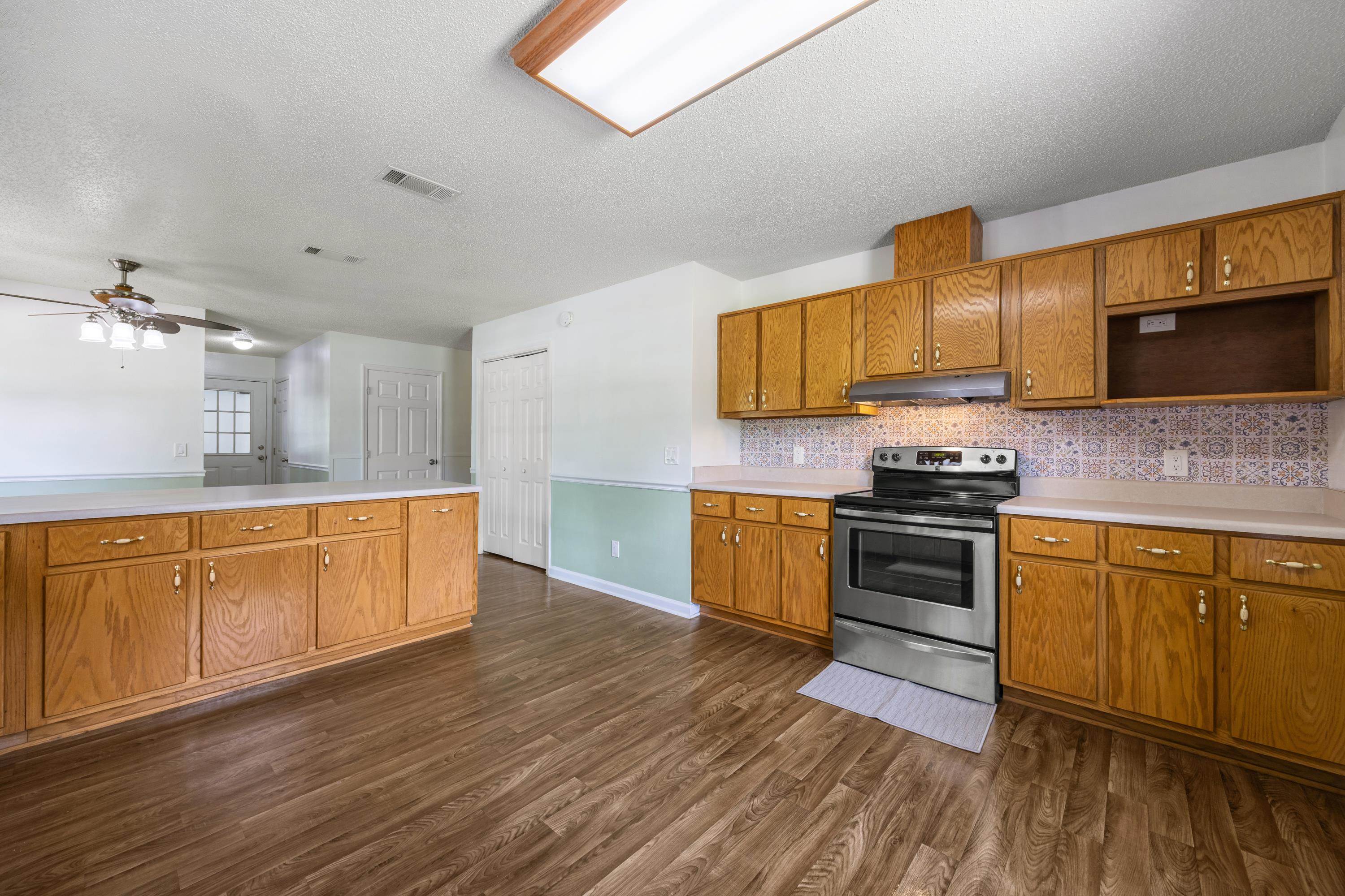128 Sanders Hill Road