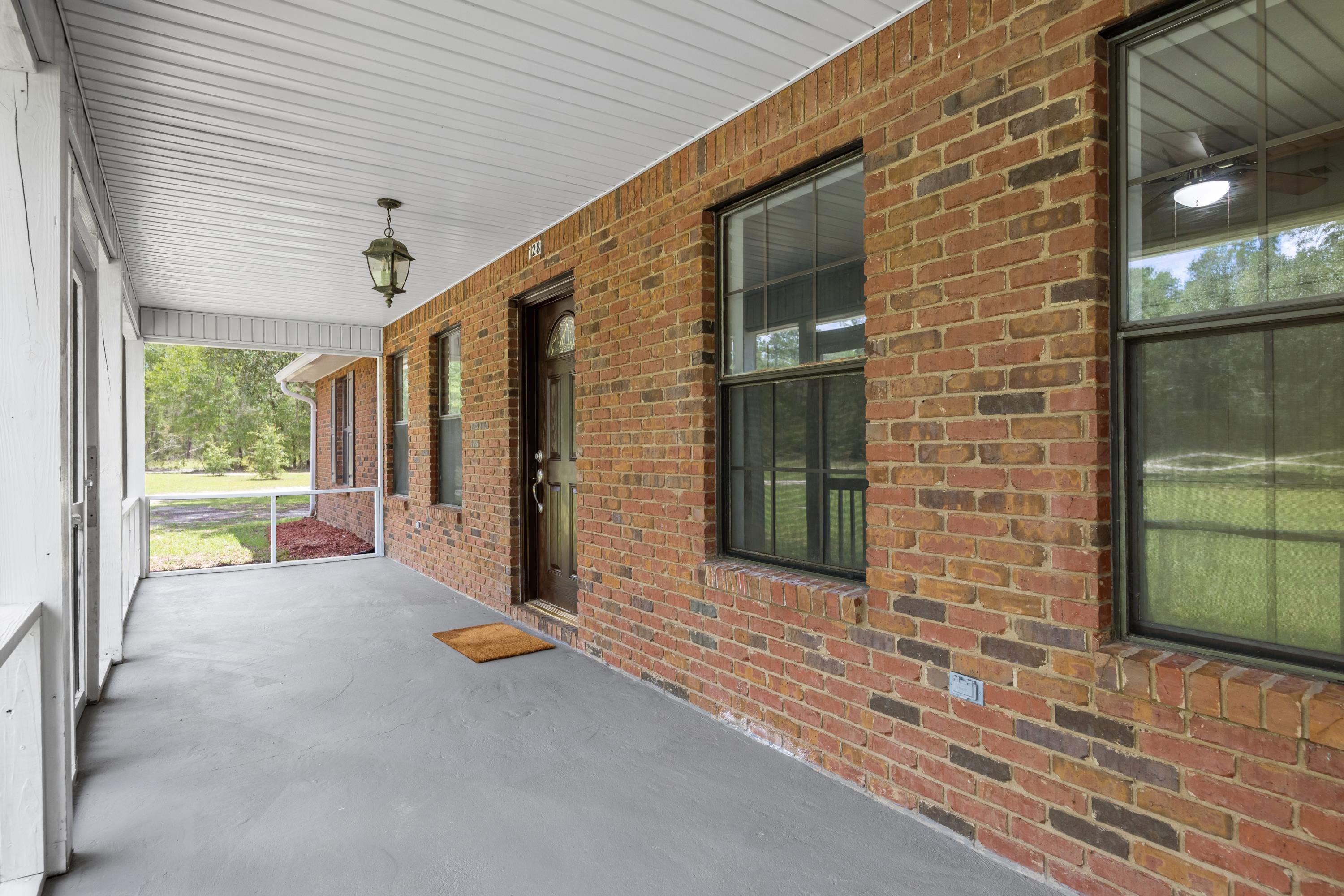 128 Sanders Hill Road