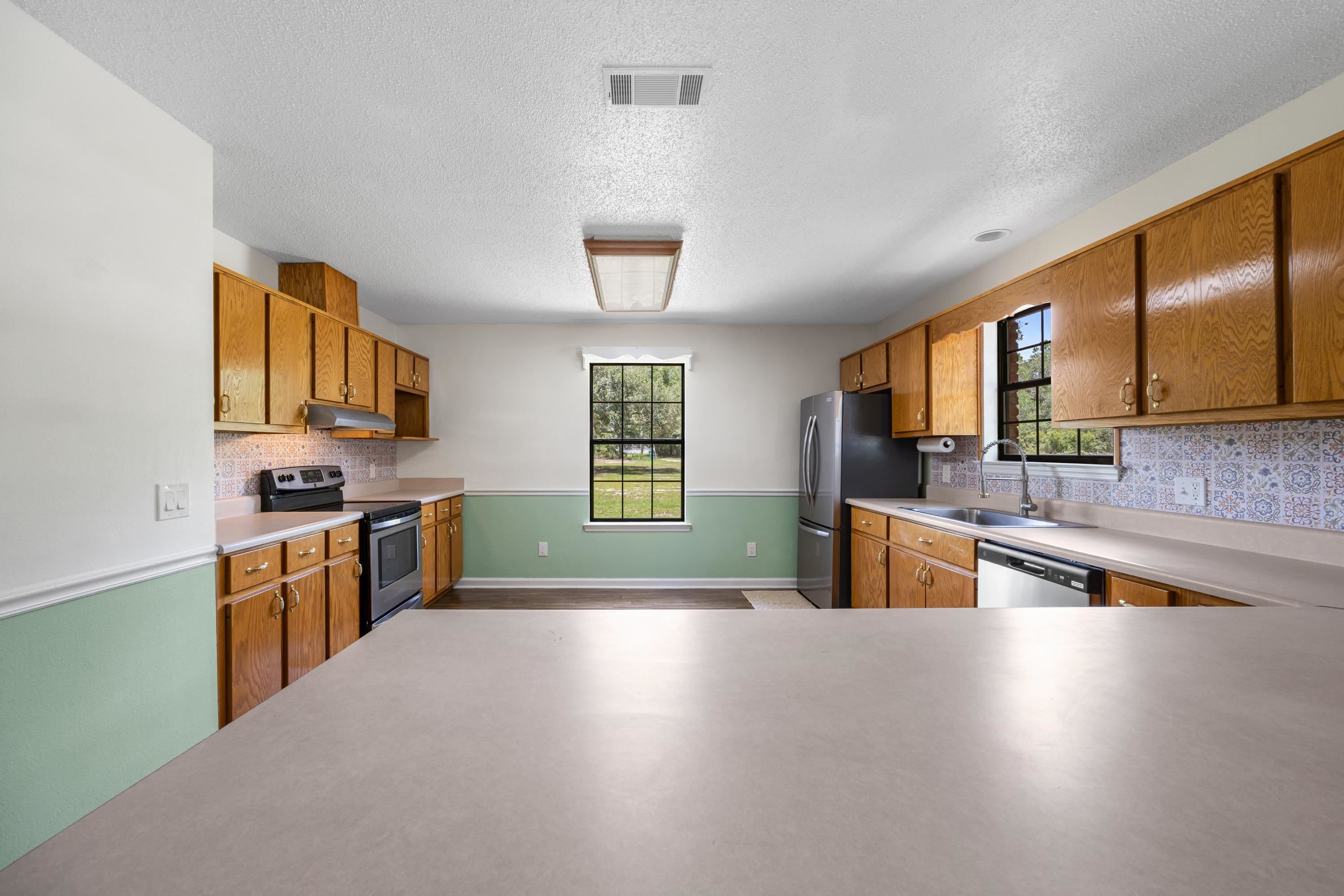 128 Sanders Hill Road