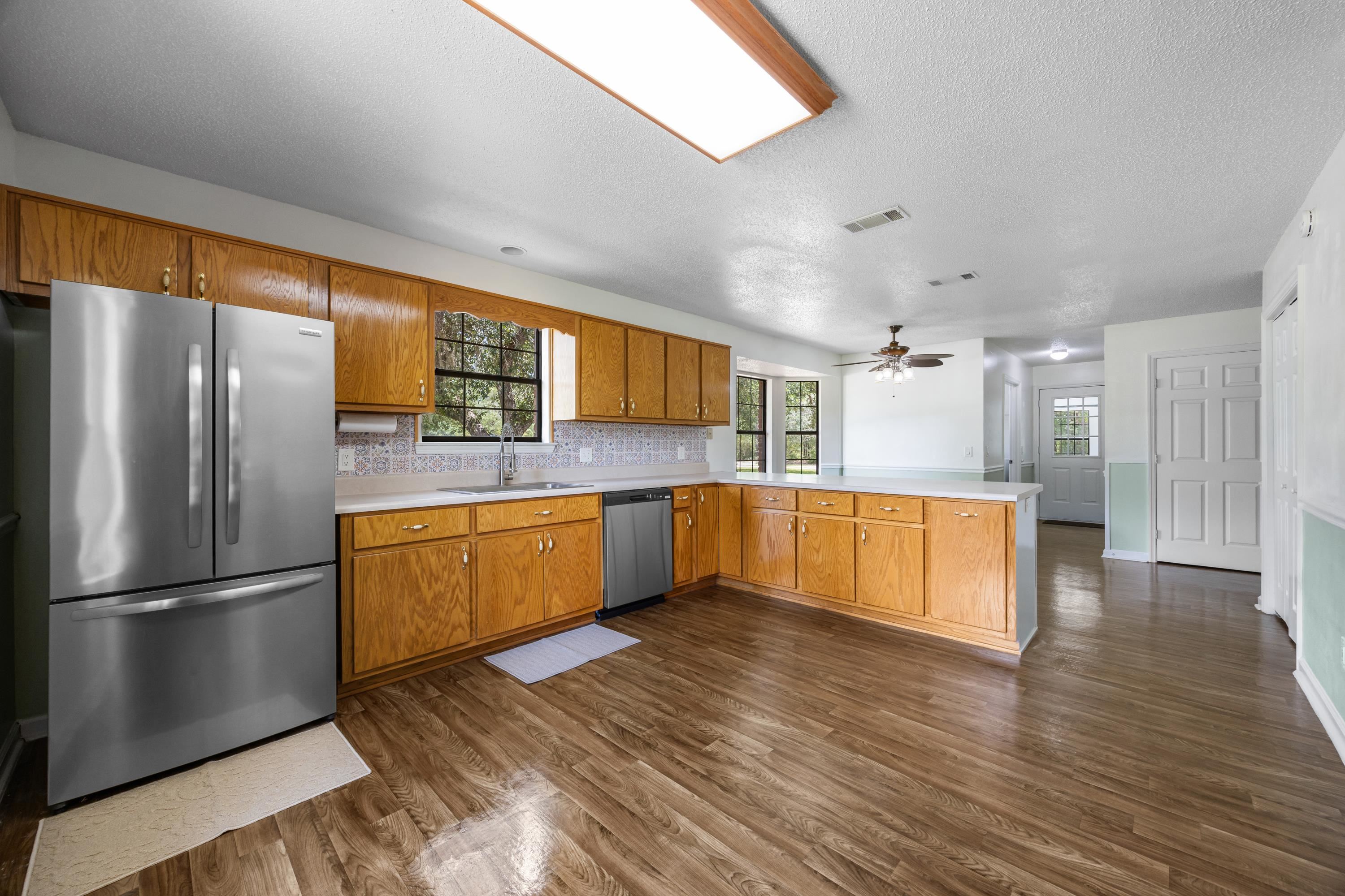 128 Sanders Hill Road