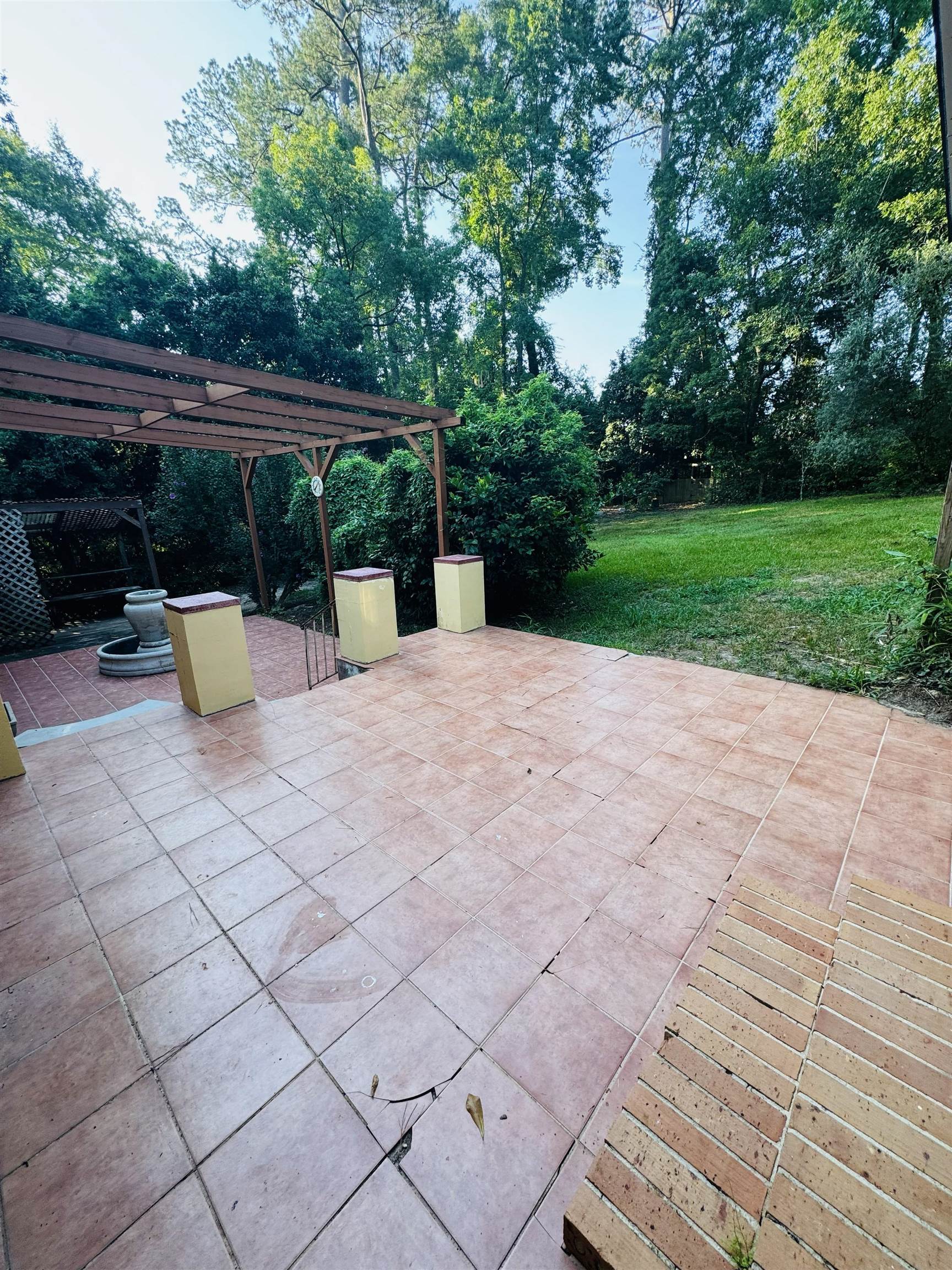 1527 ARGONNE Road