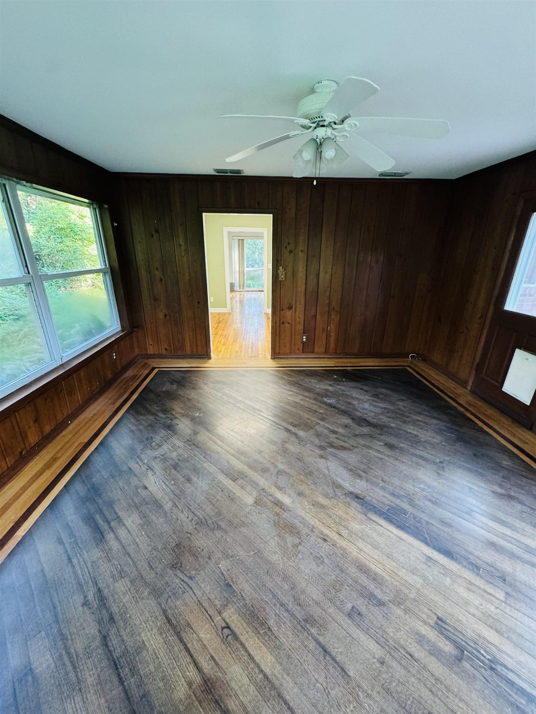 1527 ARGONNE Road