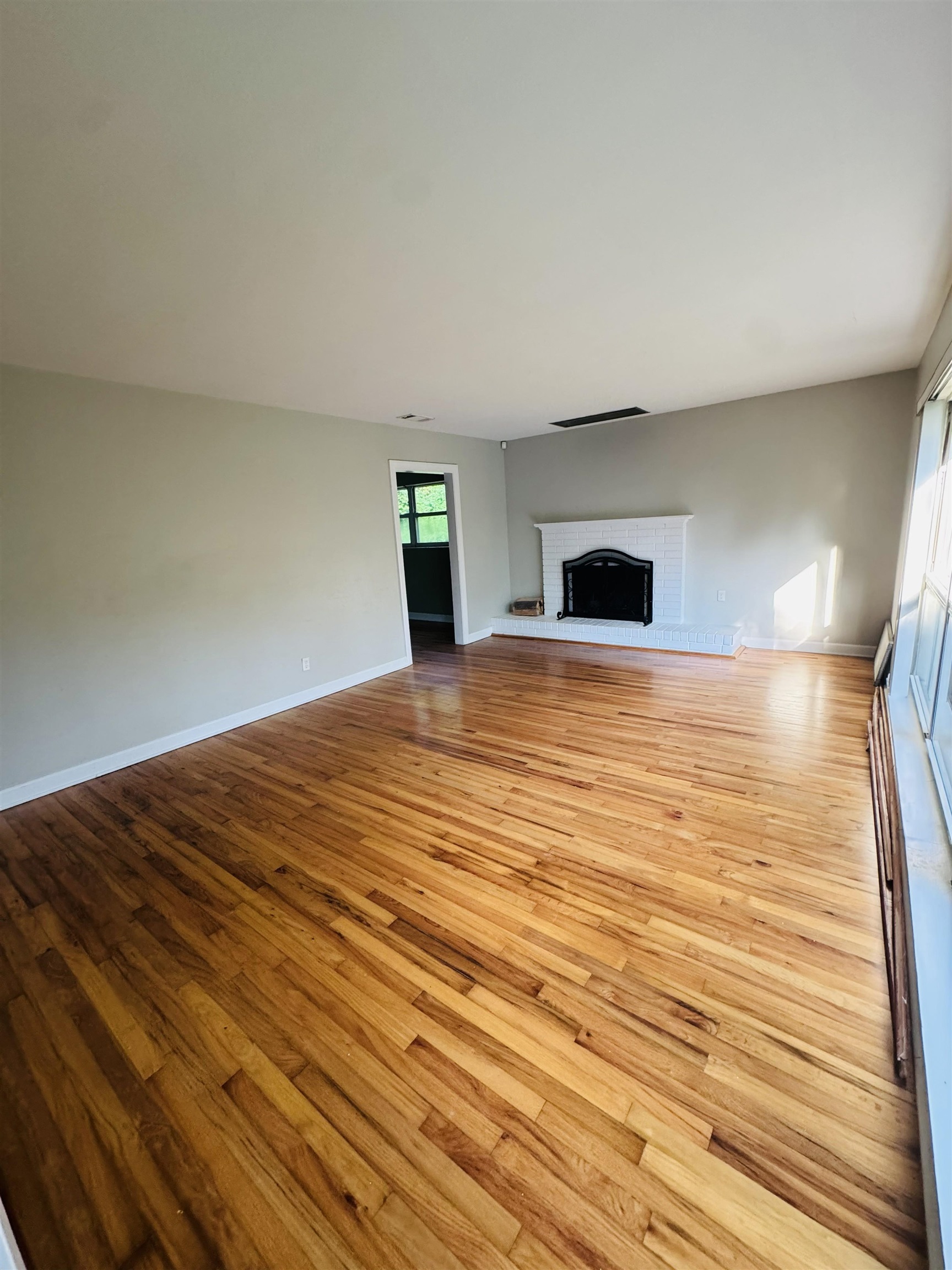 1527 ARGONNE Road