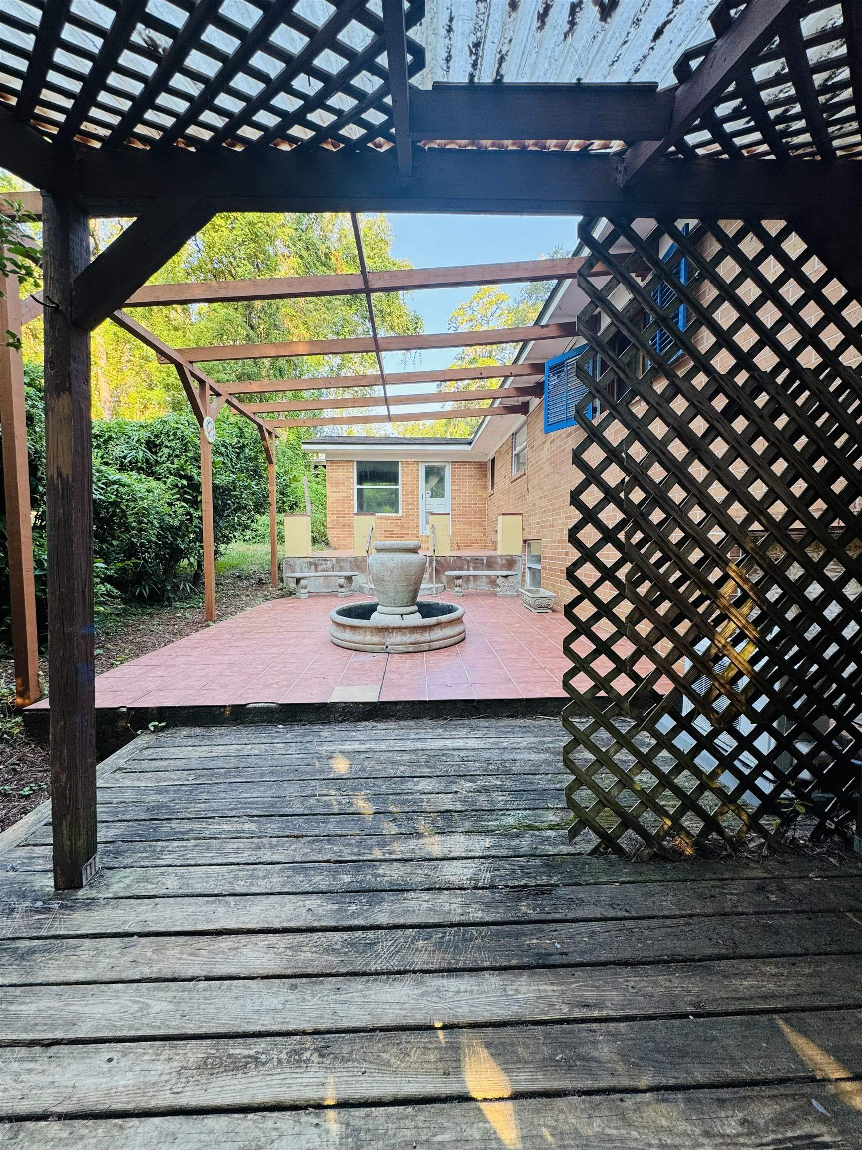 1527 ARGONNE Road