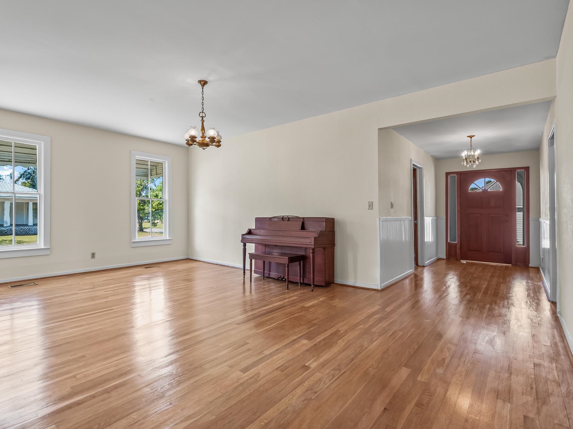 415 W Main Street