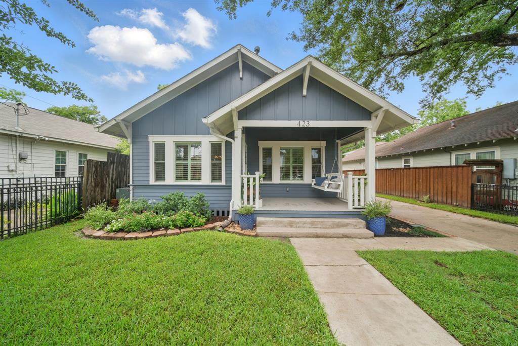 423 Pecore Street