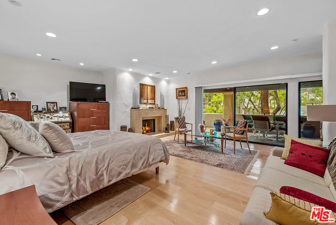 2131 Century Woods Way