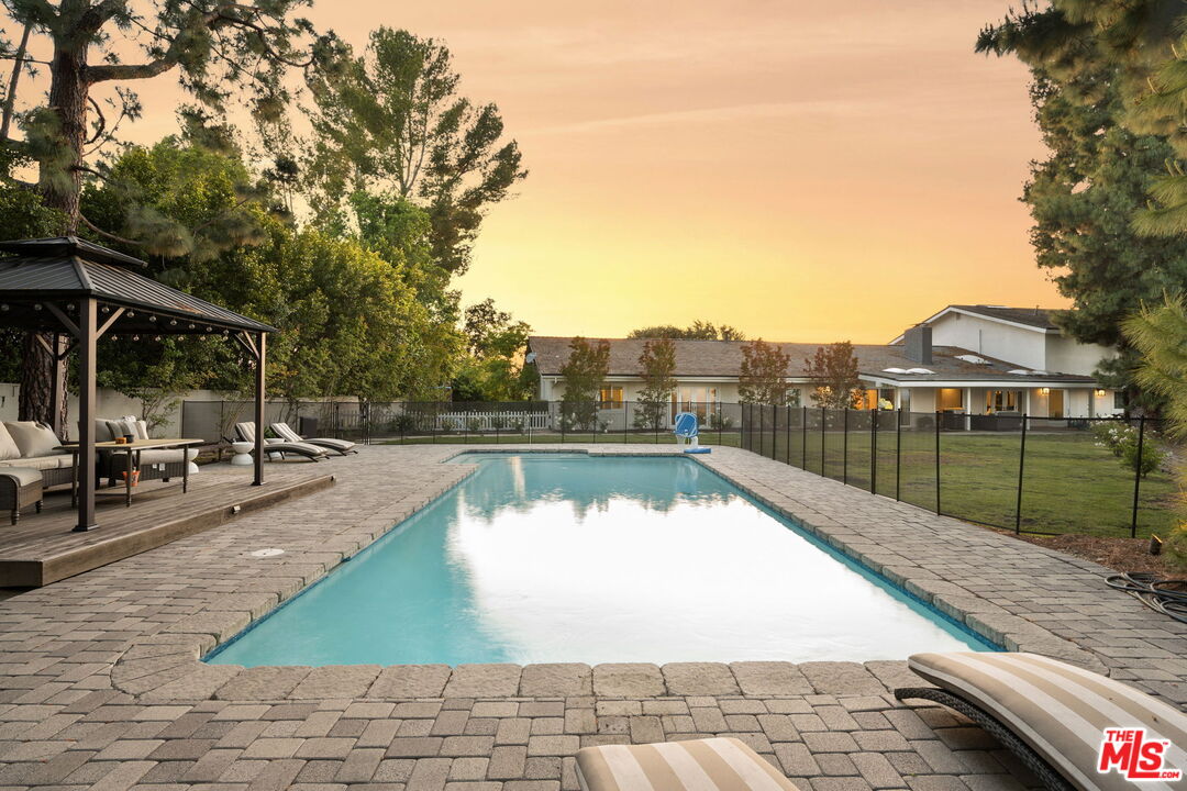 25021 Jim Bridger Rd