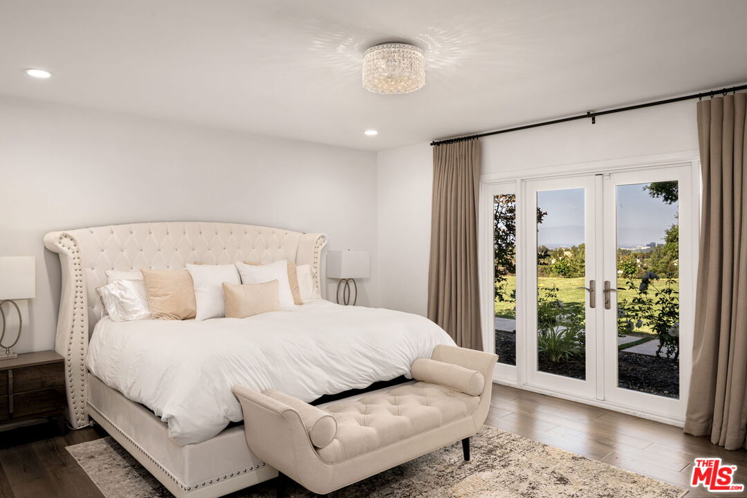 25021 Jim Bridger Rd