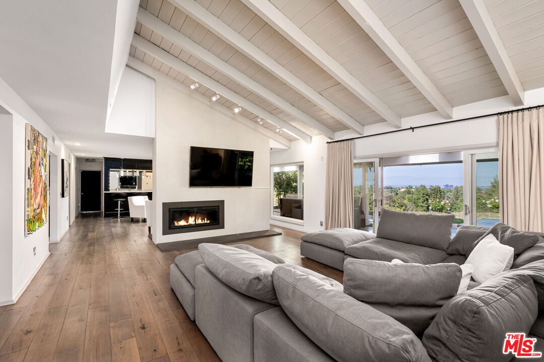 25021 Jim Bridger Rd