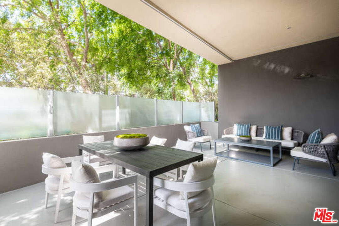 4080 Glencoe Ave Unit: 226