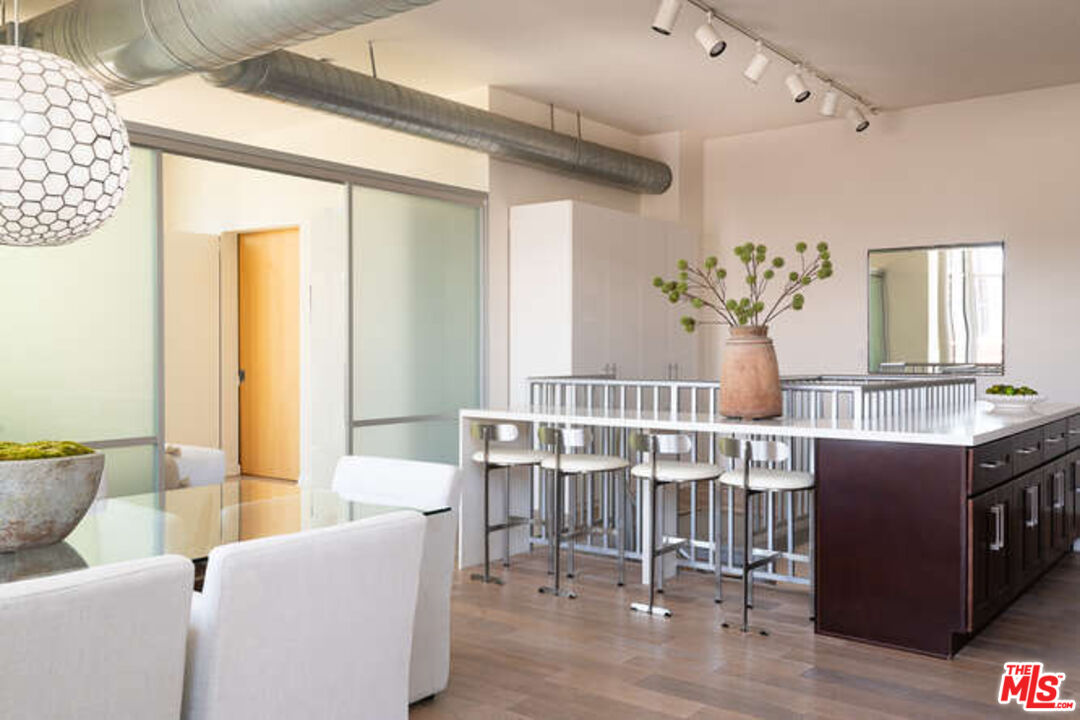 4080 Glencoe Ave Unit: 226