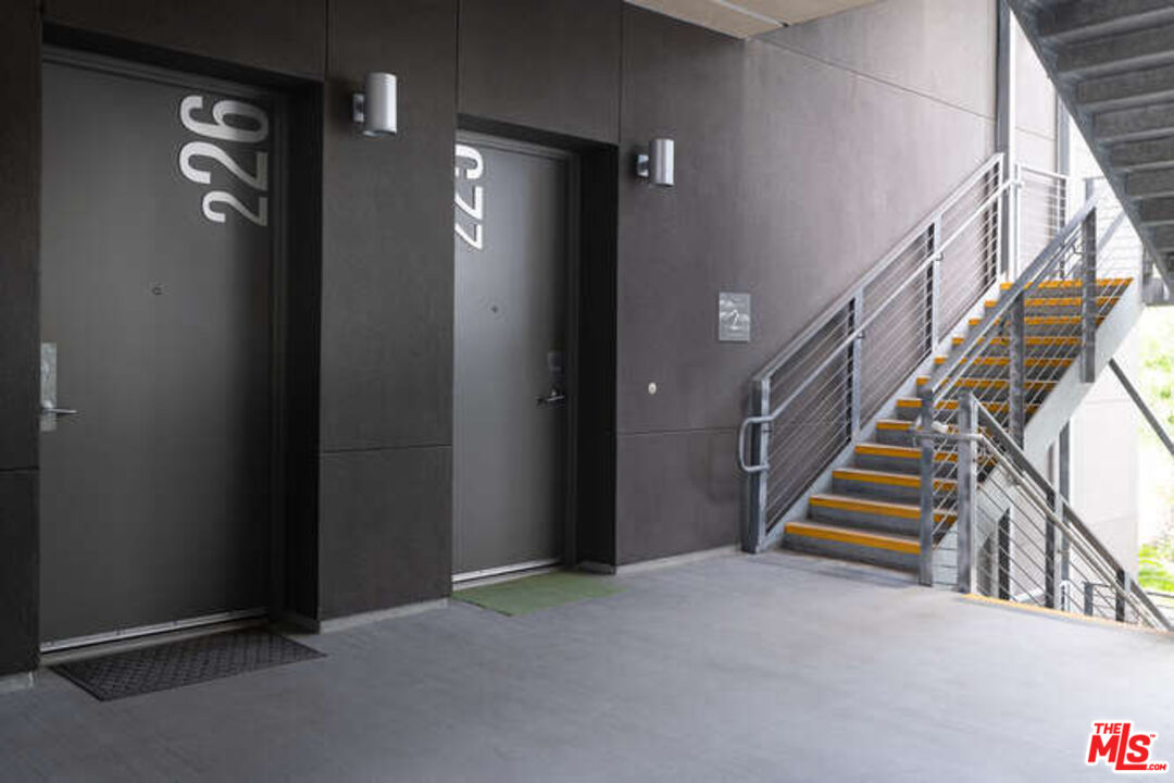 4080 Glencoe Ave Unit: 226