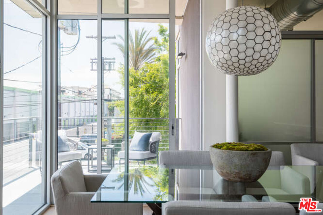 4080 Glencoe Ave Unit: 226