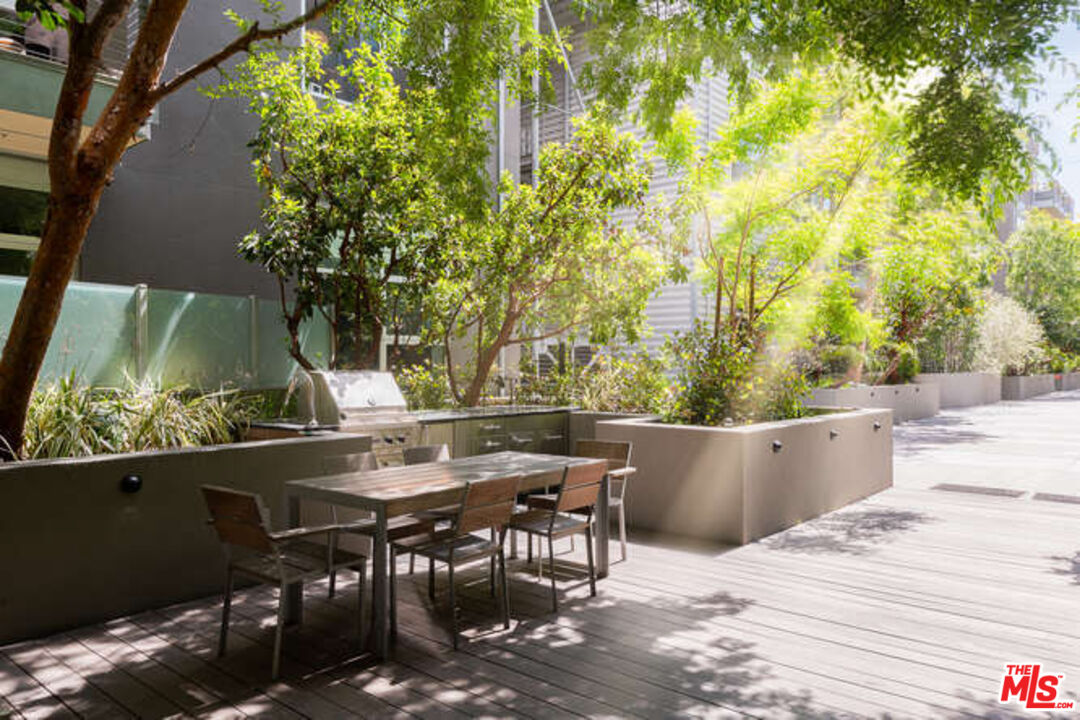 4080 Glencoe Ave Unit: 226